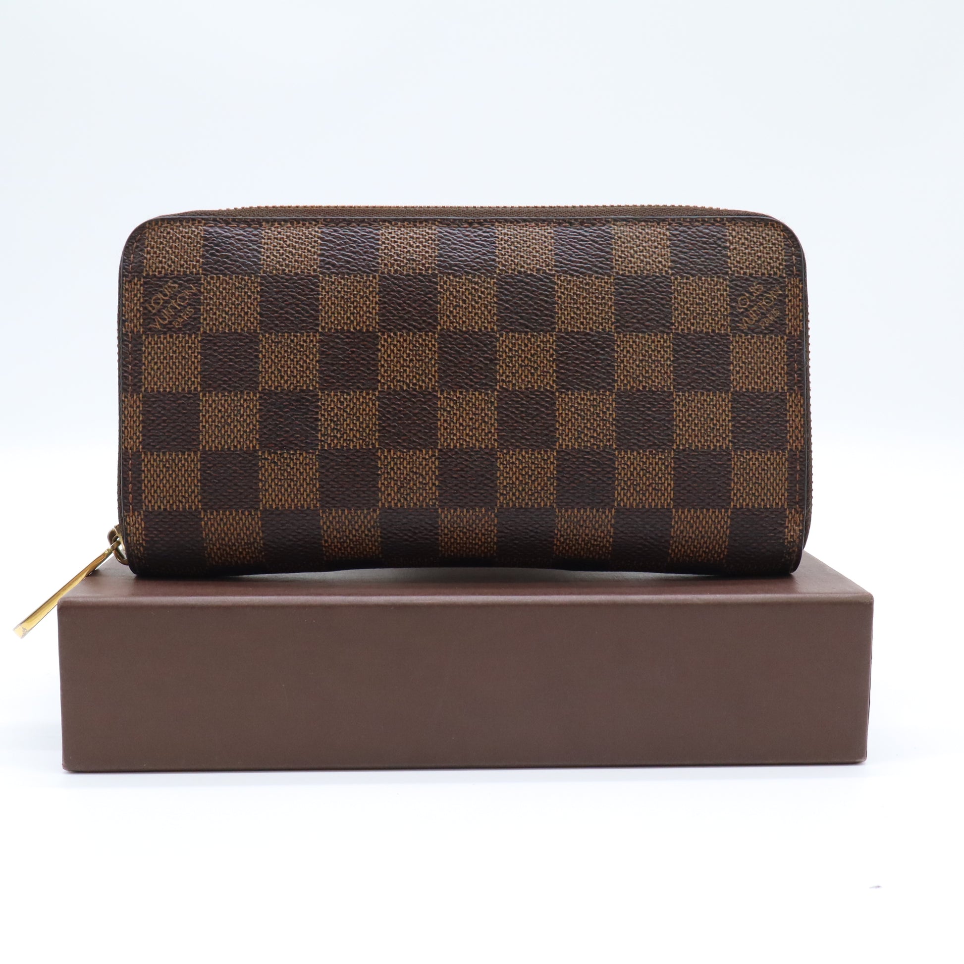 Louis Vuitton Zippy Wallet W21798