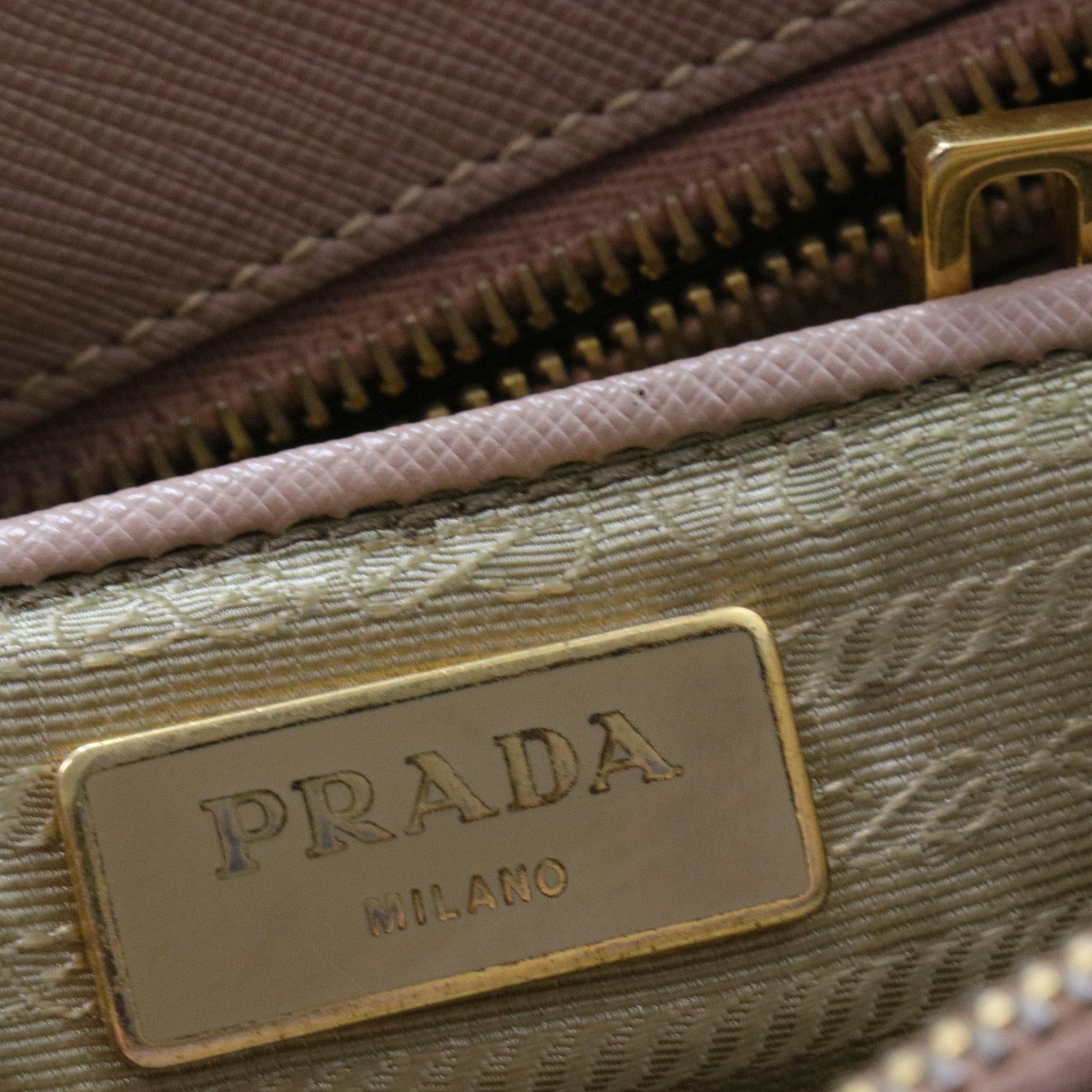 Double Zip Lux Tote Saffiano Leather Medium