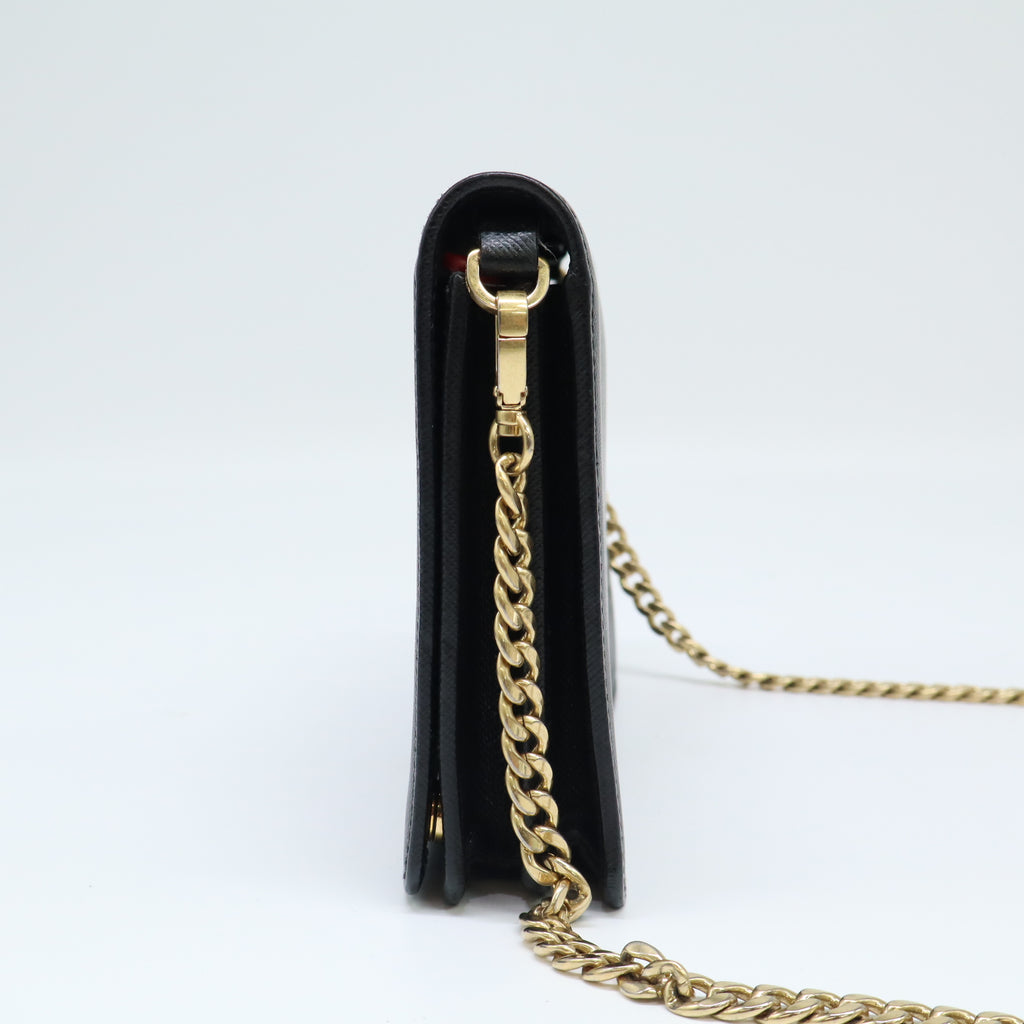 Saffiano Lux Monochrome Chain Wallet Black B22583