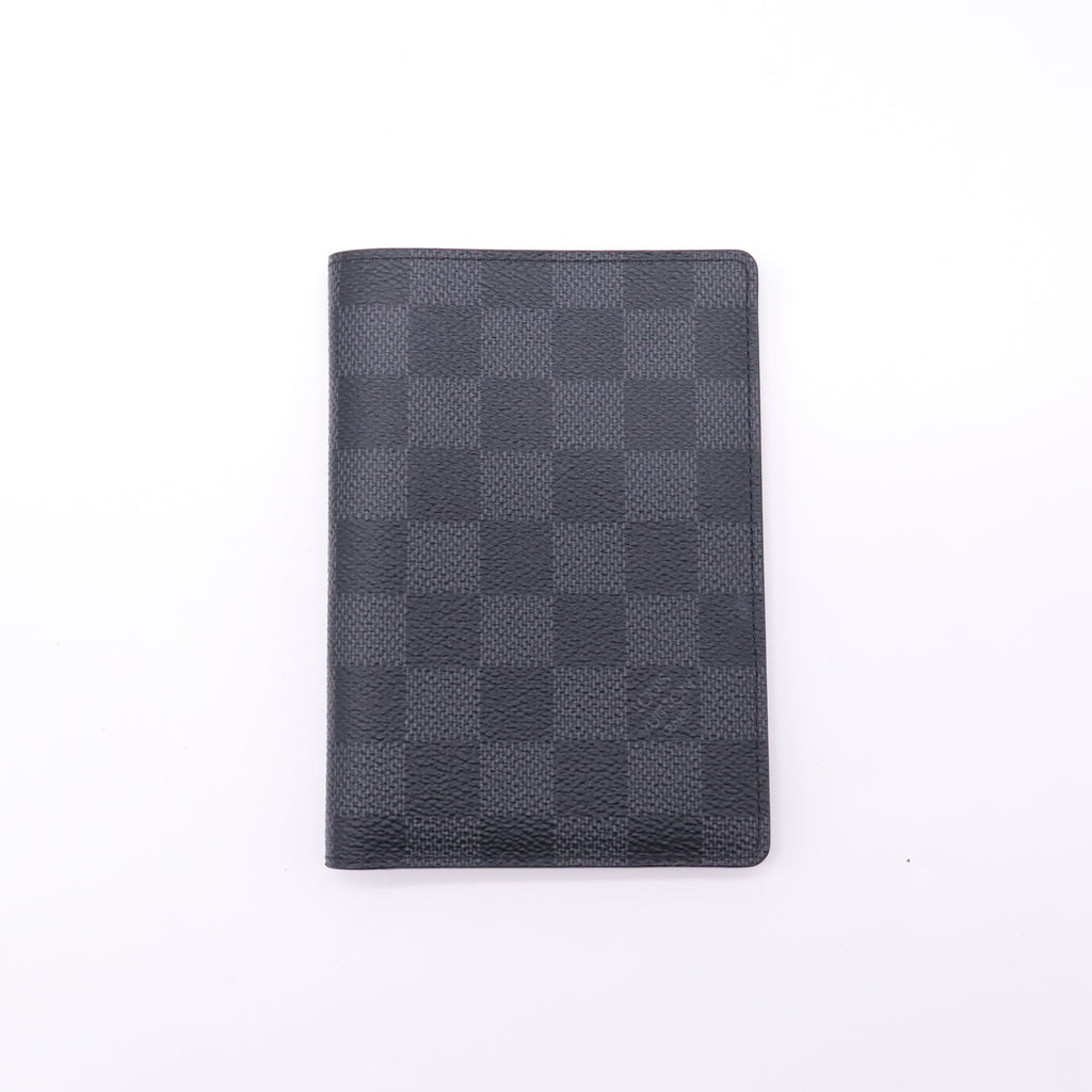 Louis Vuitton Passport Cover in Damier Graphite Canvas W22762