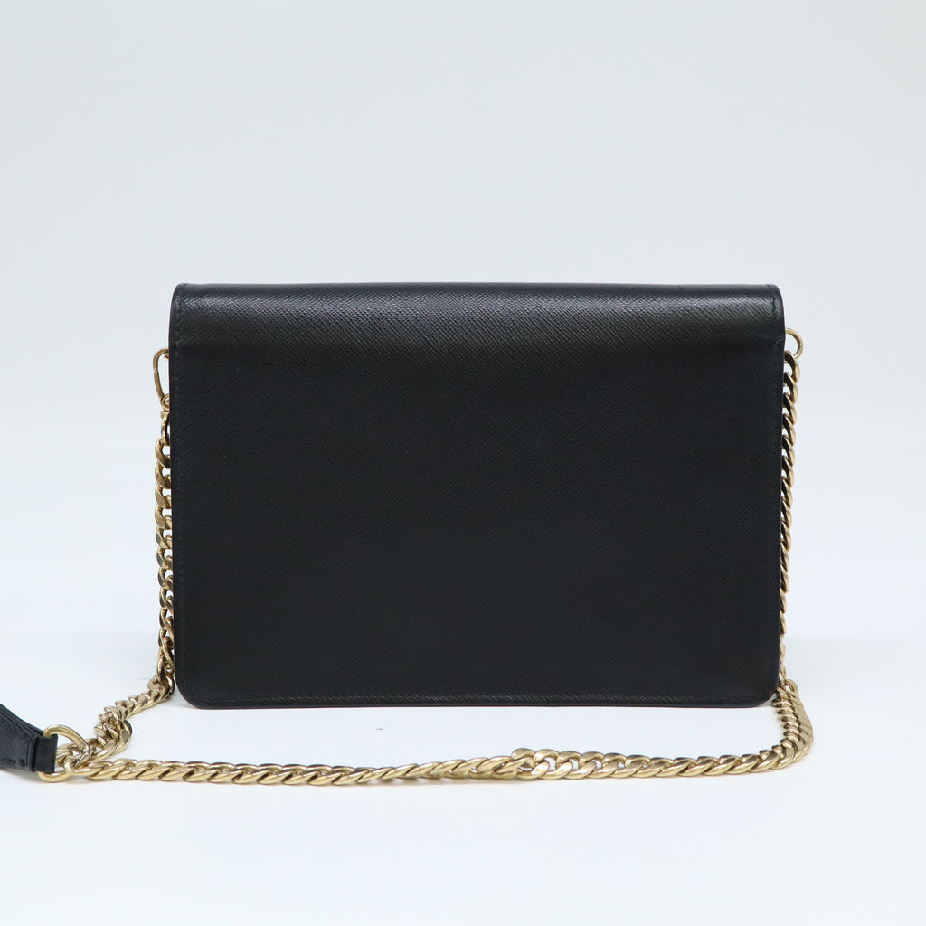 Saffiano Lux Monochrome Chain Wallet Black B22583