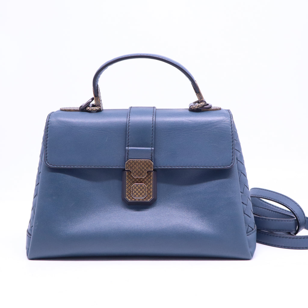 Intrecciato Trimmed Mini Piazza Top Handle Bag B21204