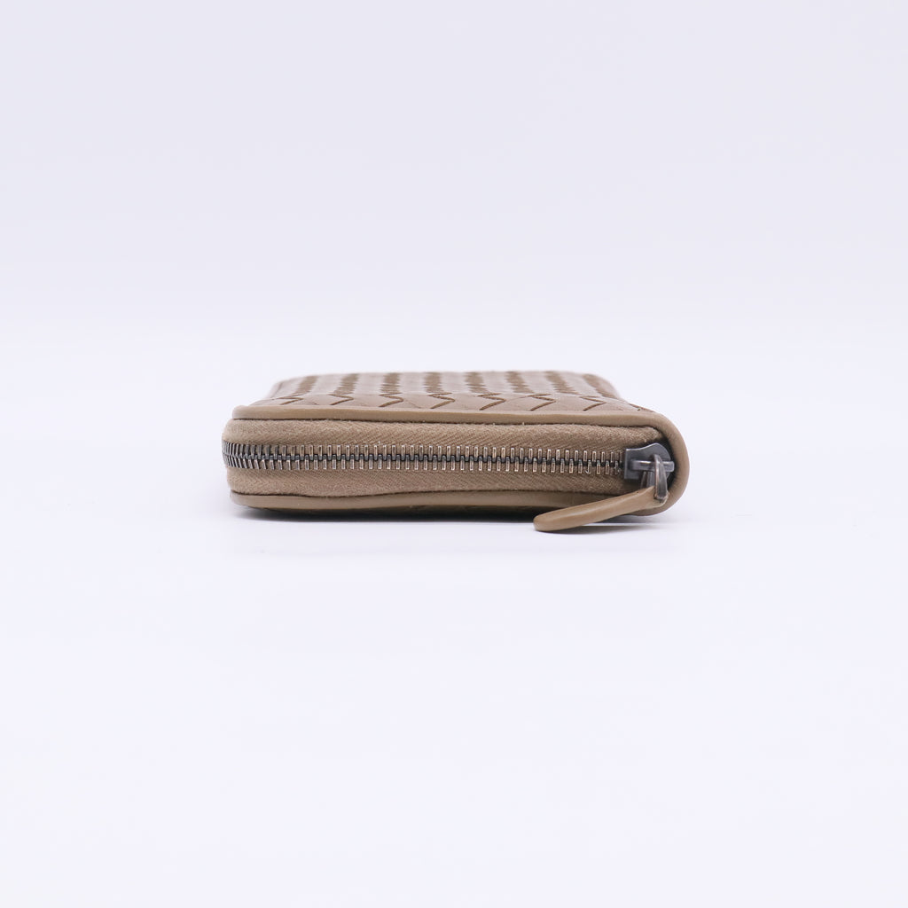 Bottega Veneta Beige Intrecciato Leather Zip Around Wallet W22674