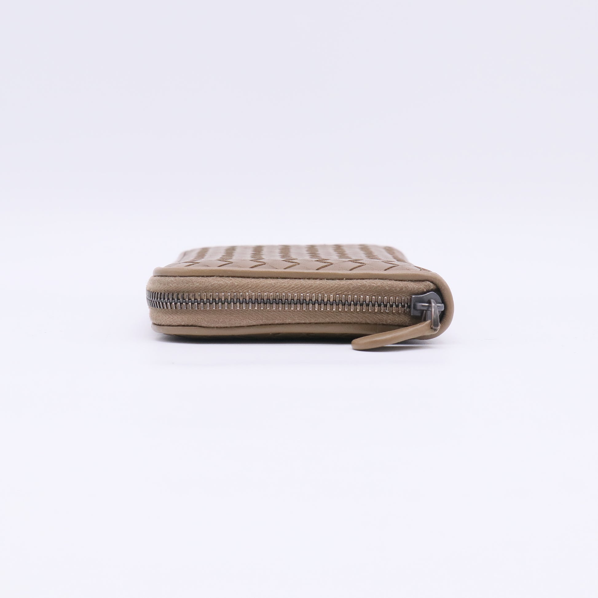 Bottega Veneta Beige Intrecciato Leather Zip Around Wallet W22674