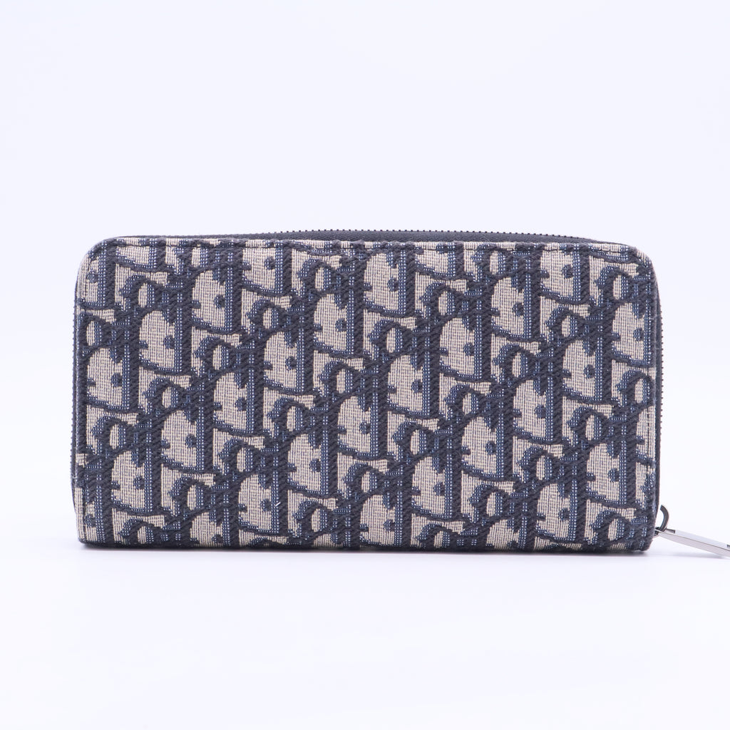 Saddle Long Zipped Wallet