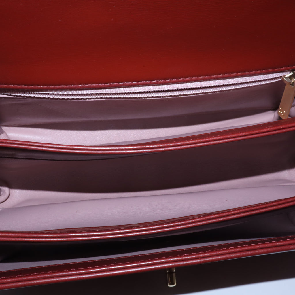 Chanel
Straight-Lined Flap Bag Twins LDJ5977