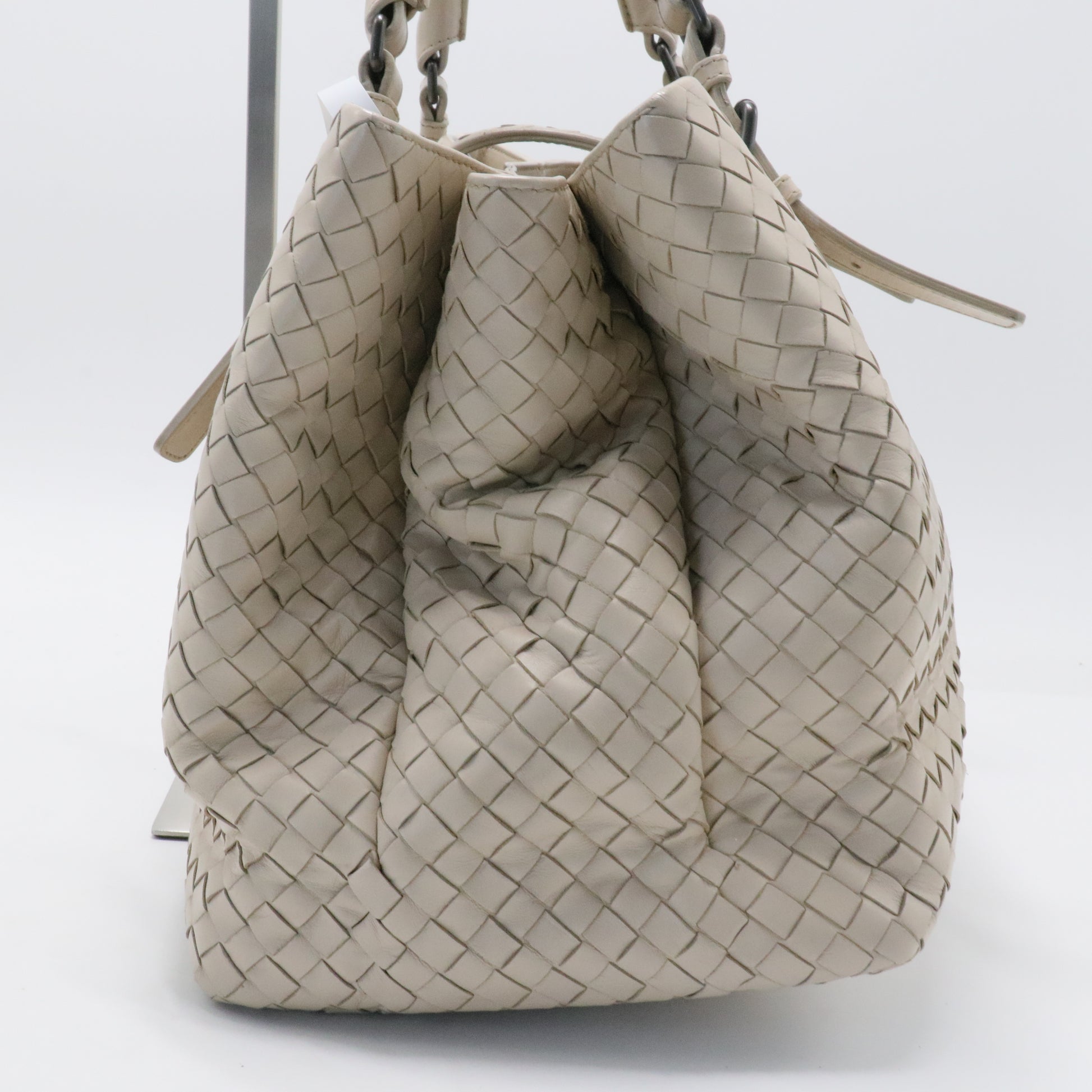 Roma Bag Intrecciato Nappa Medium
