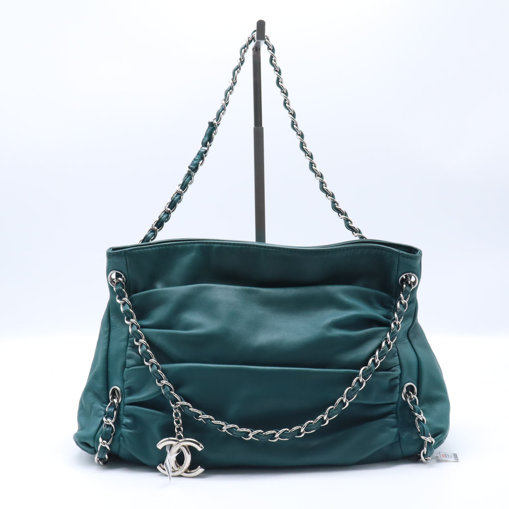 Sharpei Shoulder Bag Lambskin Large Twins B22144