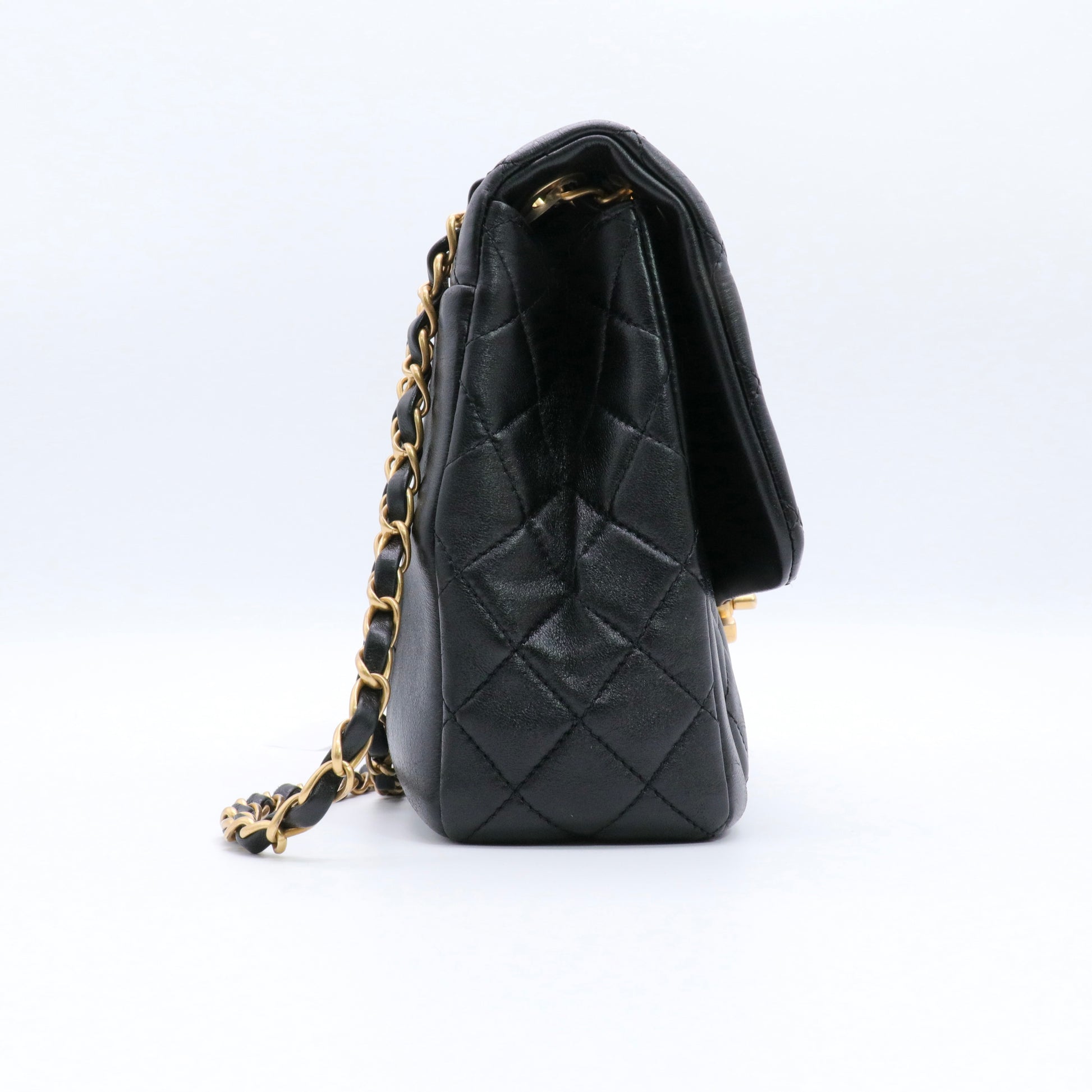 Maxi flap bag lambskin black/gold