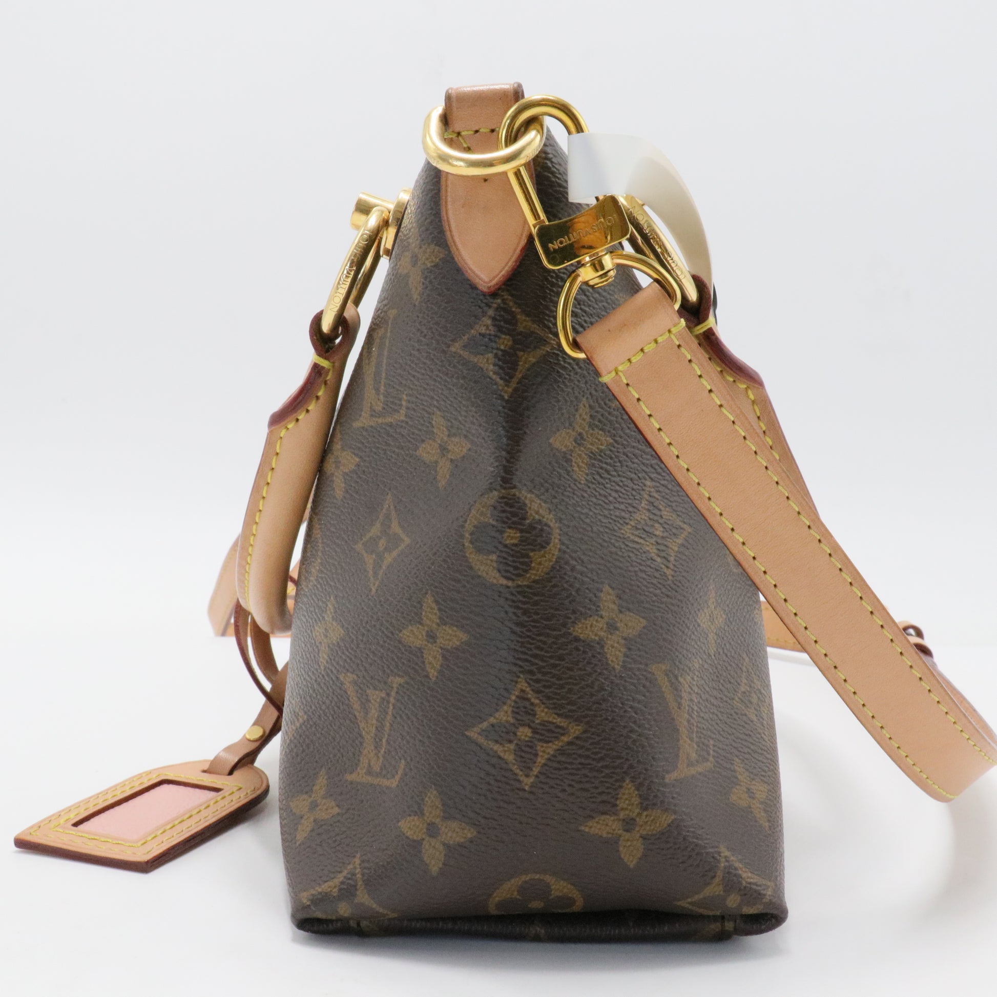 Monogram V Tote BB Rose Poudre