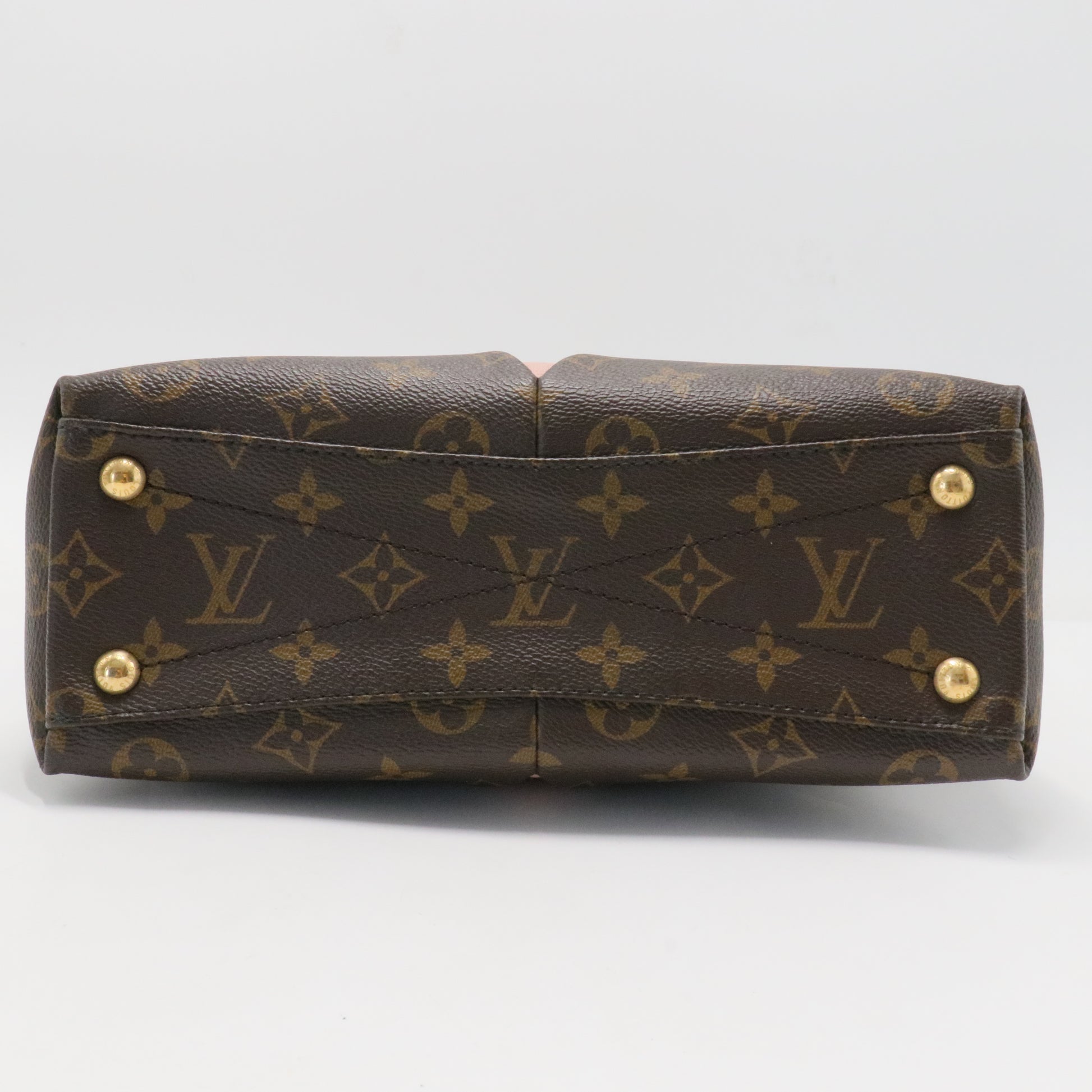 Monogram V Tote BB Rose Poudre