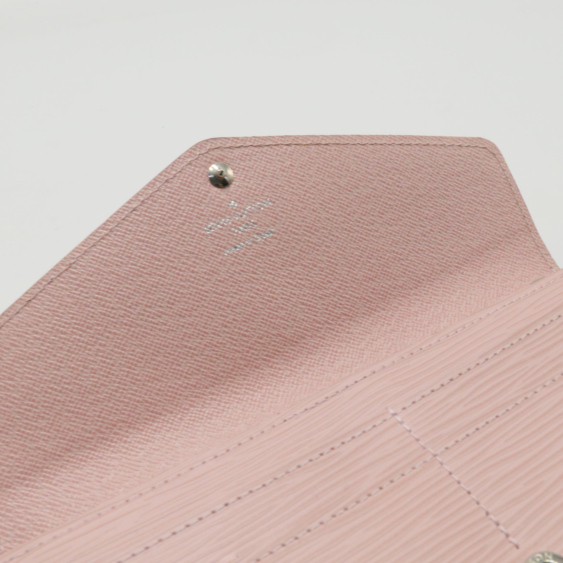 Sarah Wallet NM Epi Leather