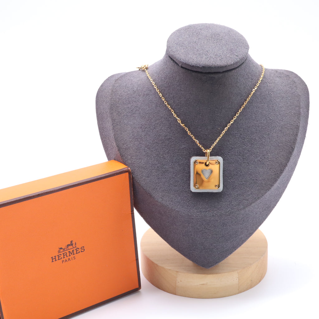 Pendant Necklace Metal and Swift Leather Gold Twins W21368