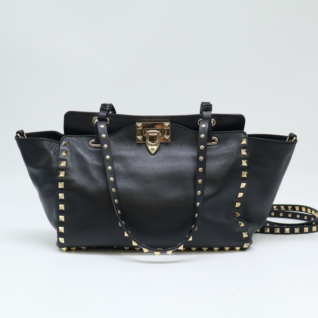 Rockstud leather crossbody bag B22165
