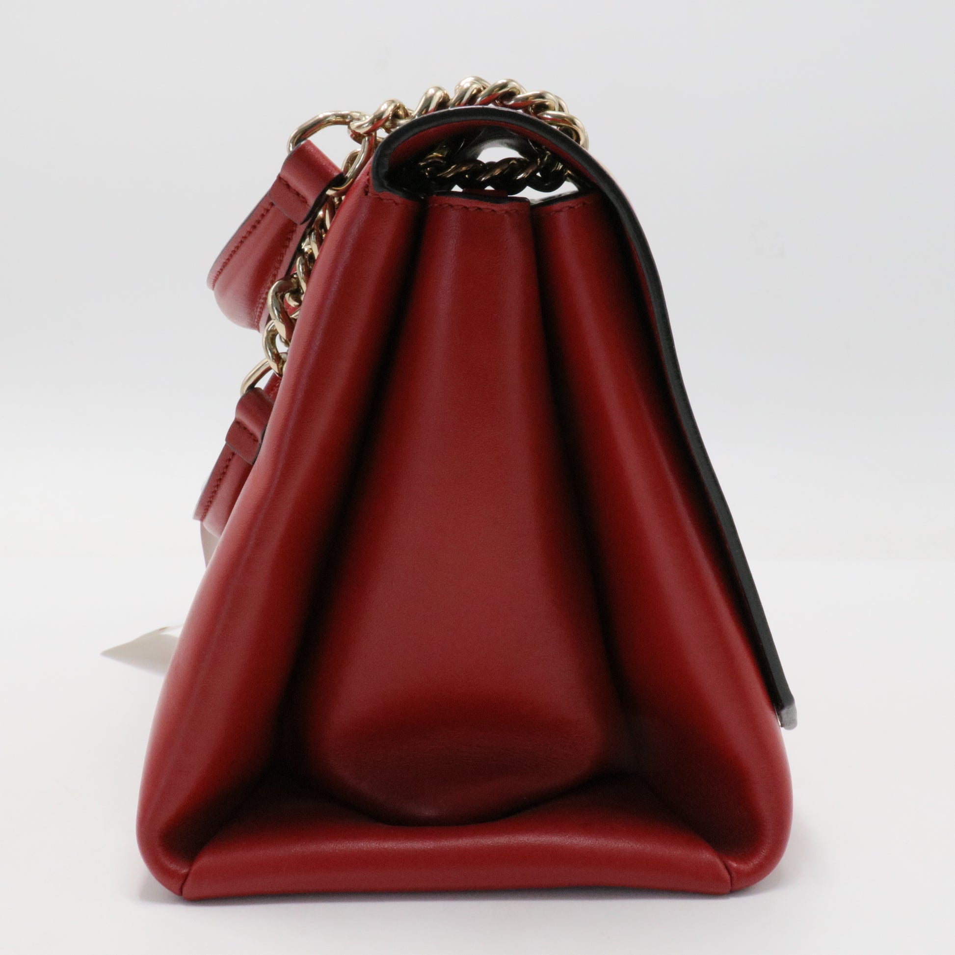 Chain Linked Leather Shoulder Bag Red