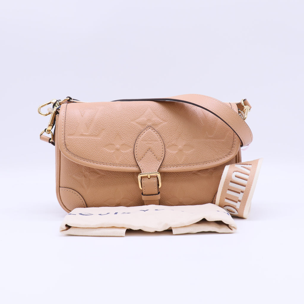 Diane NM Handbag Monogram Empreinte Giant Twins LDJ4238