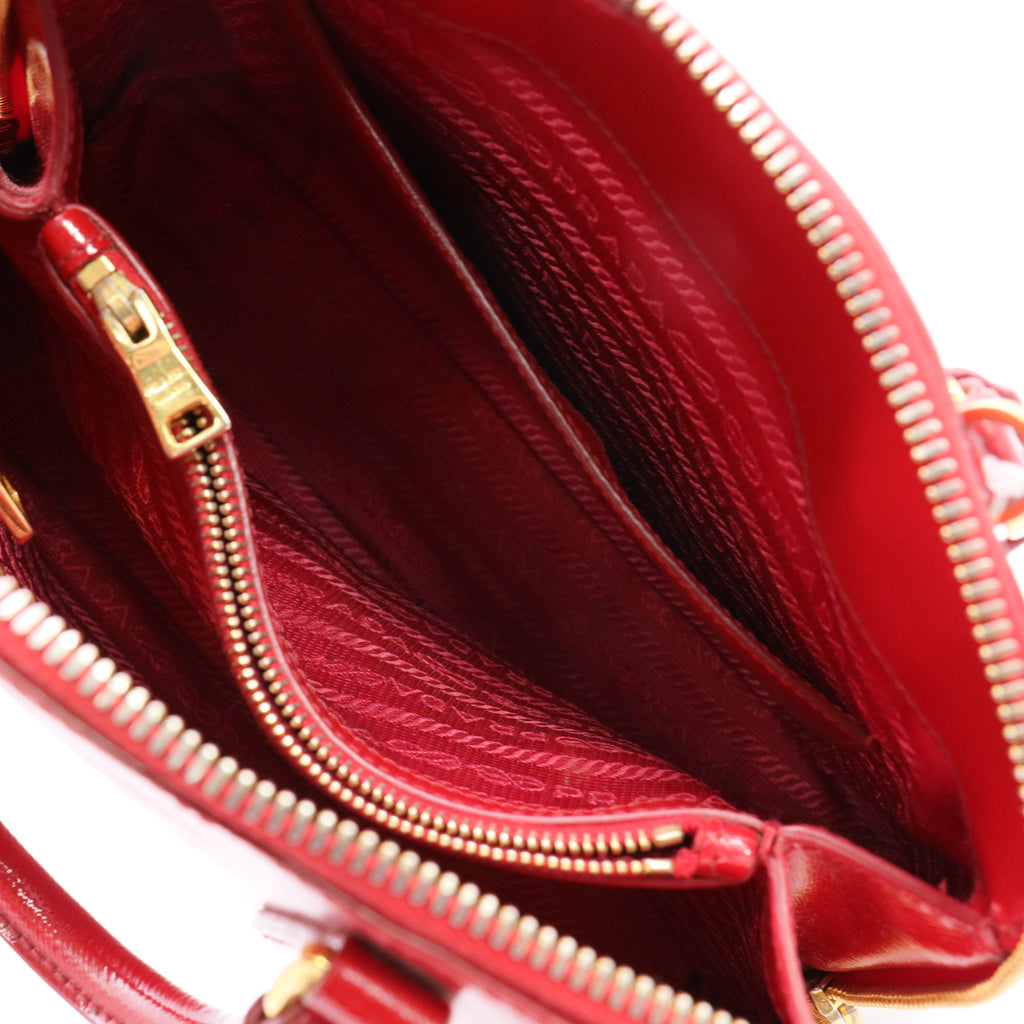Promenade Mini Red Saffiano Vernice Leather twins