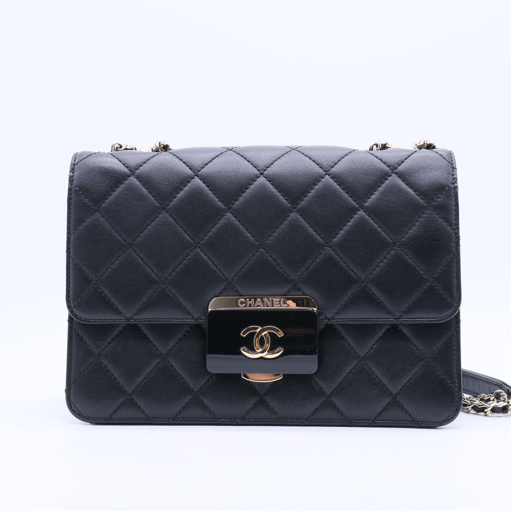 Medium Beauty Lock Flap Bag