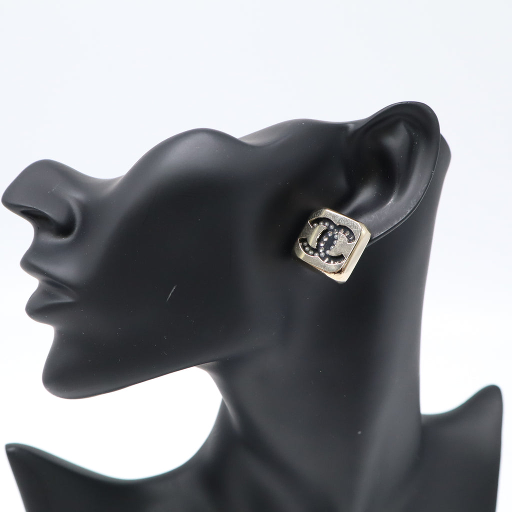 Chanel CC Stud Square Metal With Crystals Earrings Twins W21541
