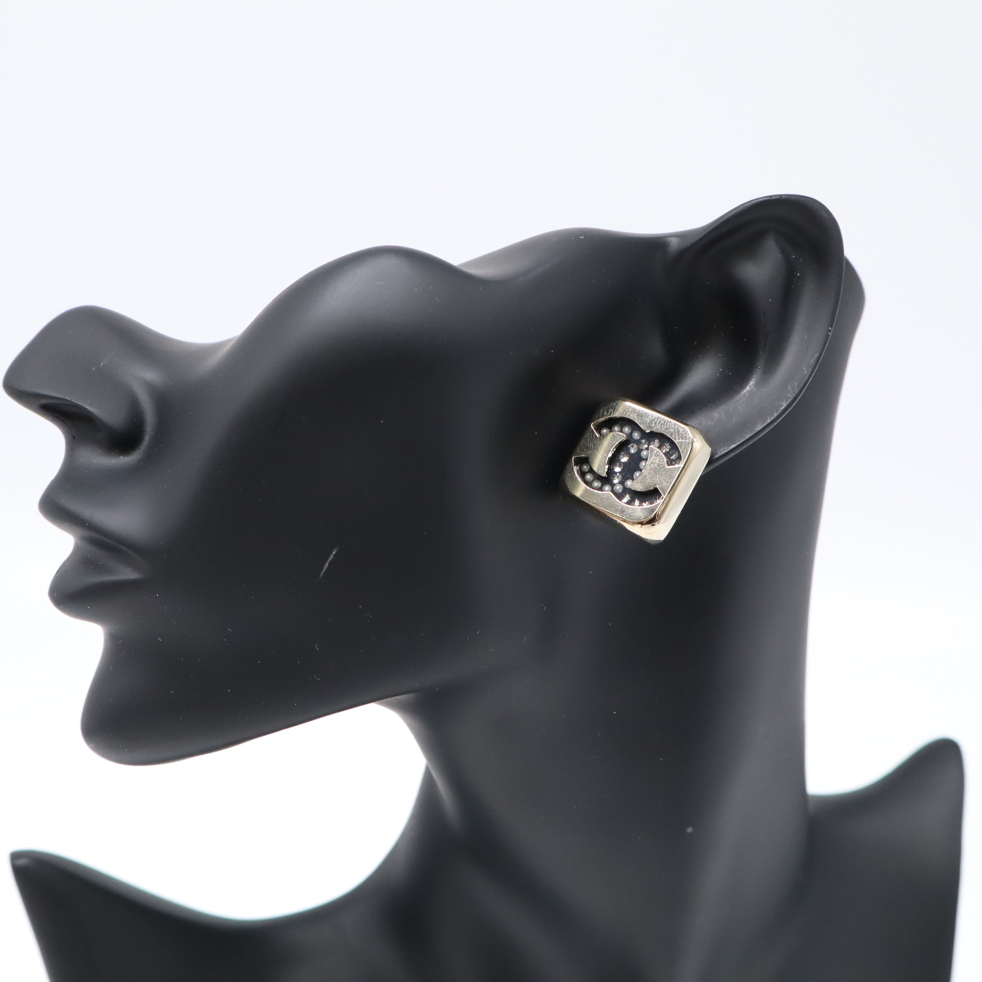 Chanel CC Stud Square Metal With Crystals Earrings Twins W21541