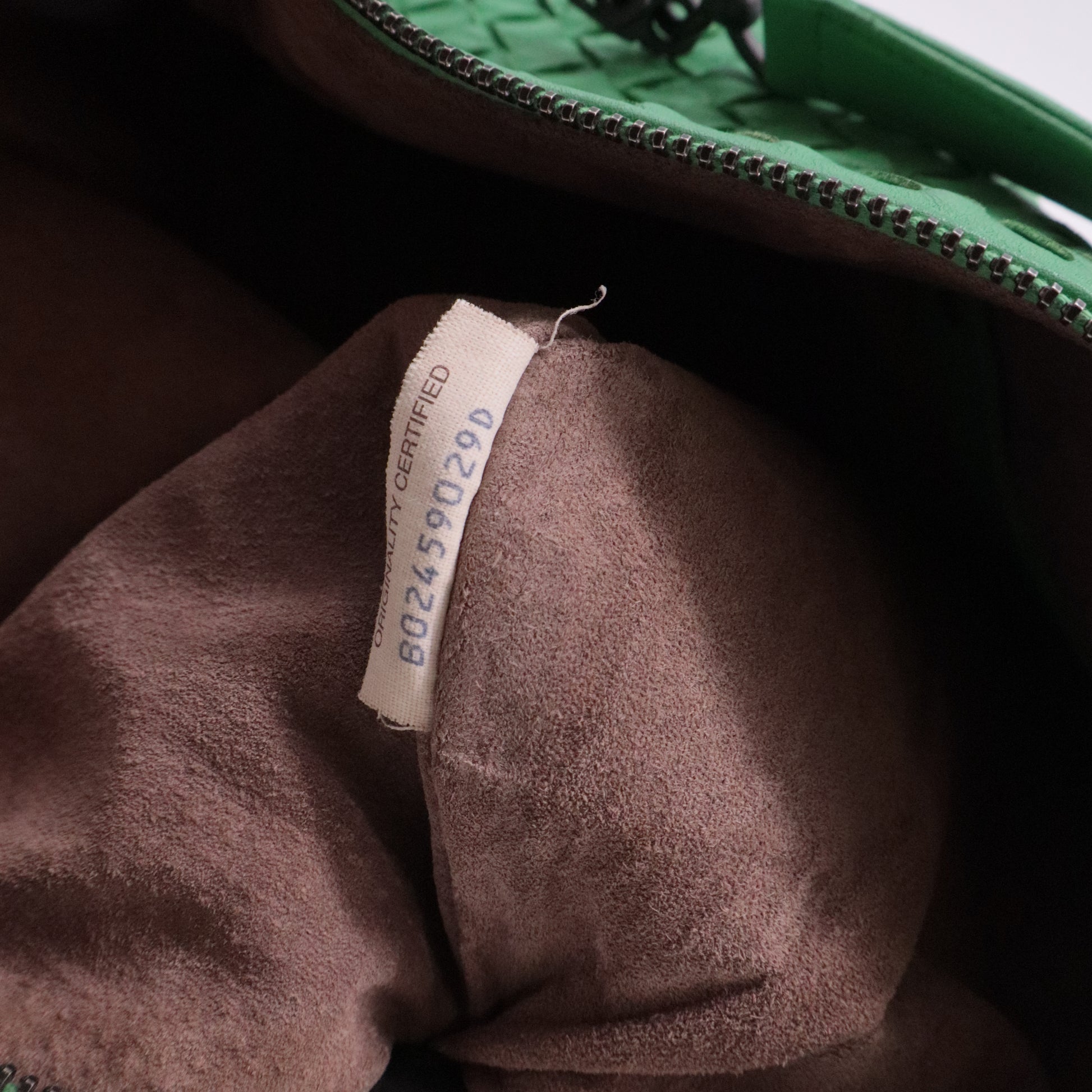 Intrecciato Veneta Hobo Bag