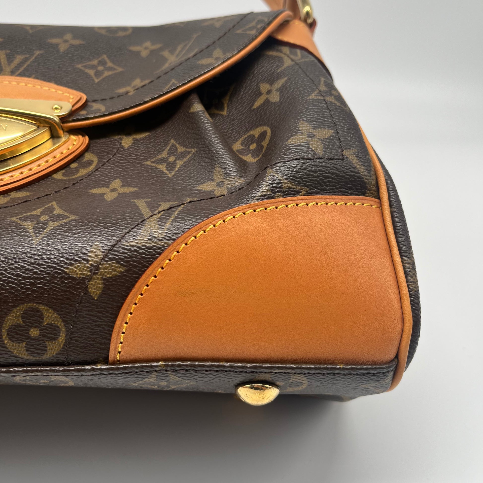 Beverly Handbag Monogram Canvas MM Twins