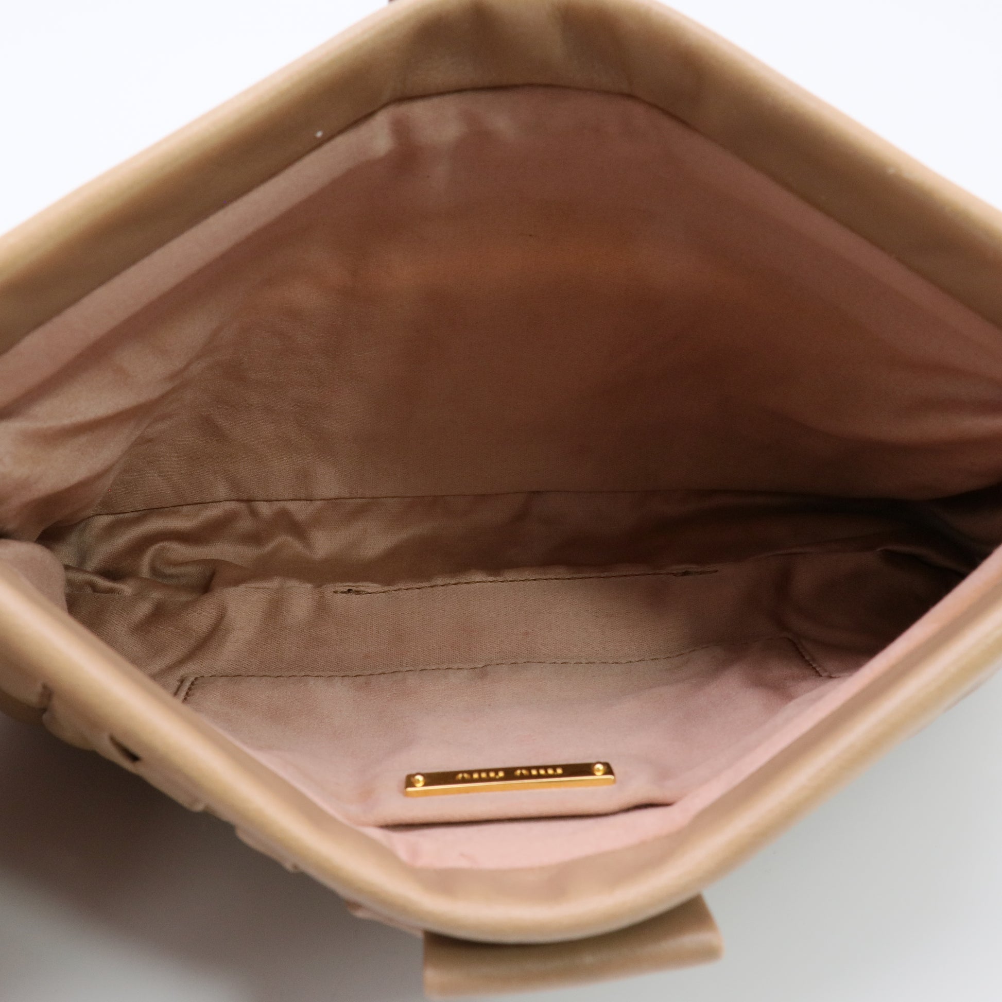 Nappa Matelasse Crossbody Clutch Cammeo twins