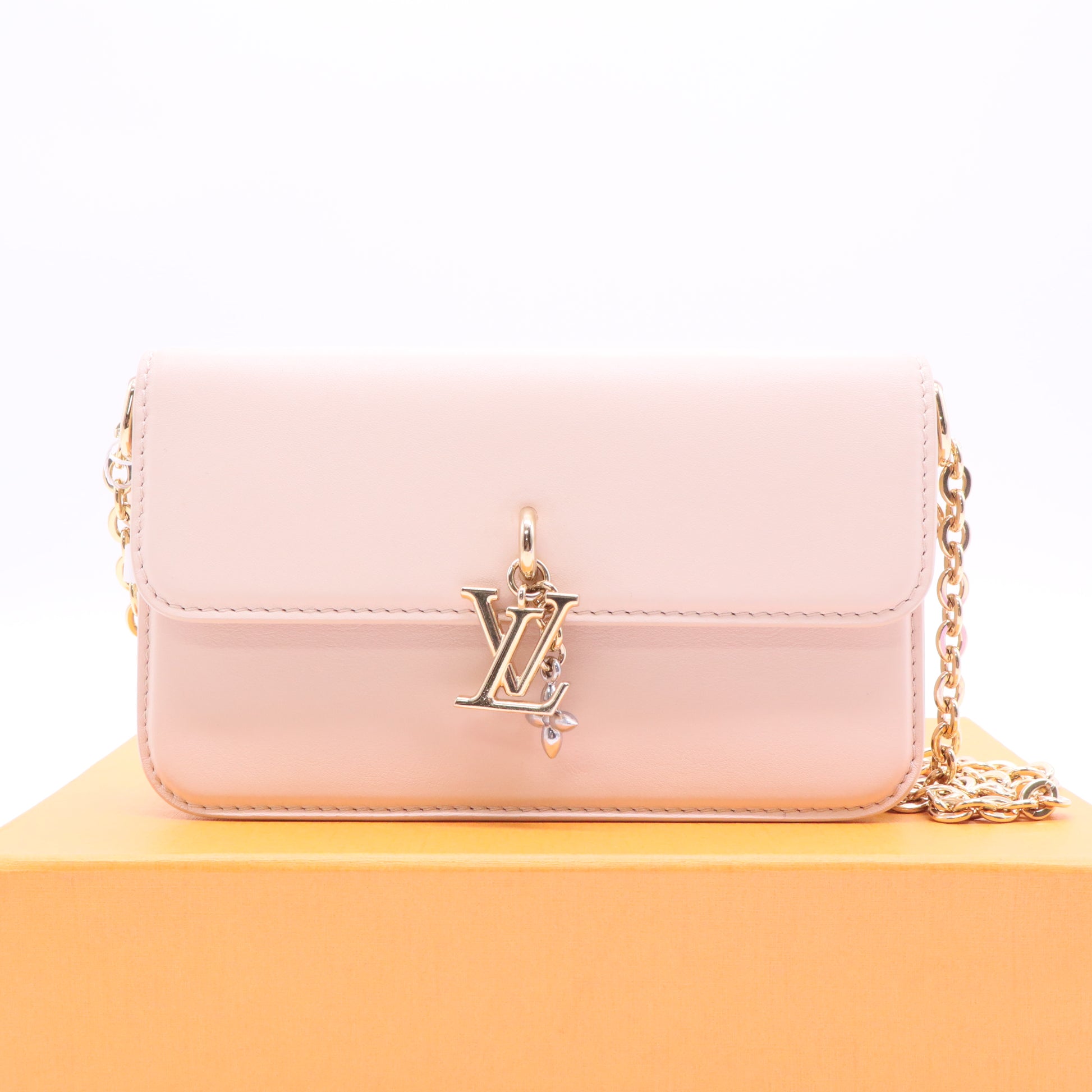 LV Bloom Wallet on Chain Leather LDJ2177 Twins