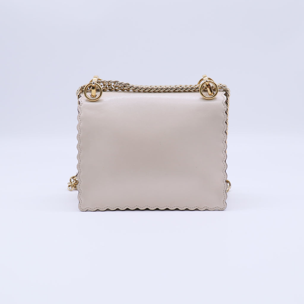 Fendi English Rose Scalloped Leather Small I Kan Chain Shoulder Bag twins B21541