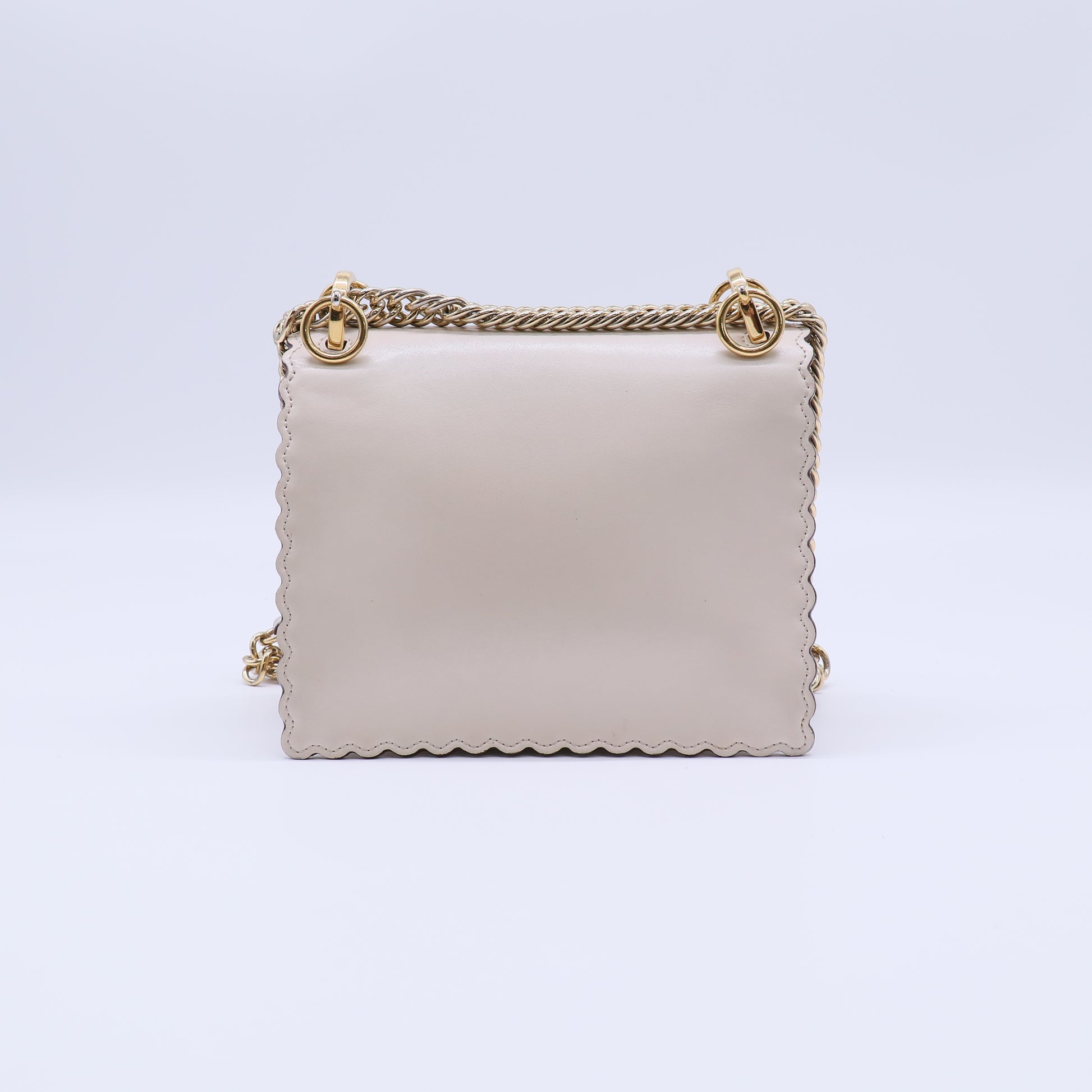 Fendi English Rose Scalloped Leather Small I Kan Chain Shoulder Bag twins B21541