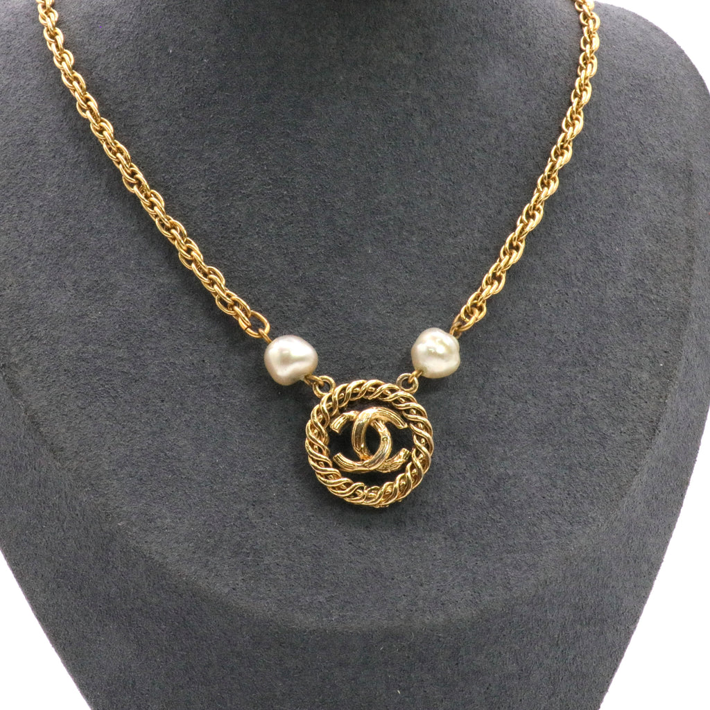 Vintage CC Collar Necklace