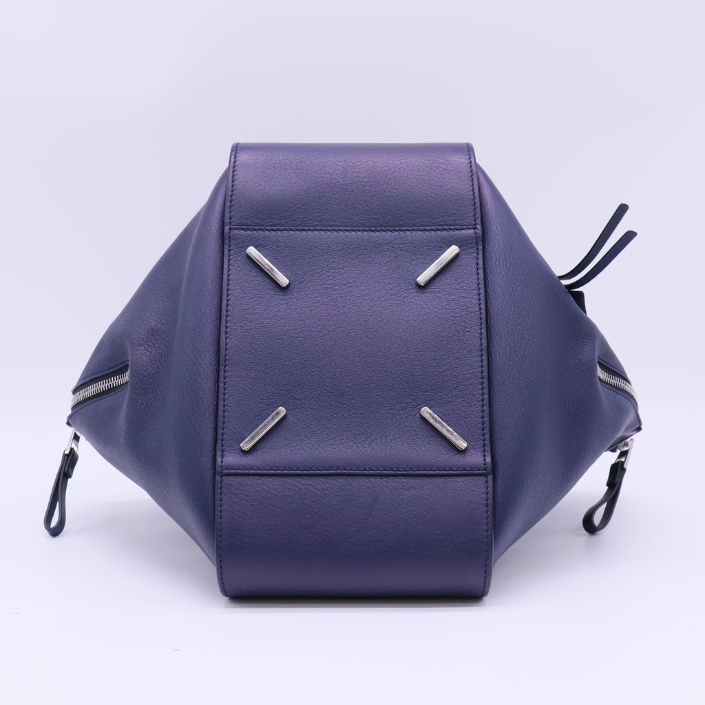 Loewe Small Hammock Classic Calfskin Shoulder Bag twins B22008