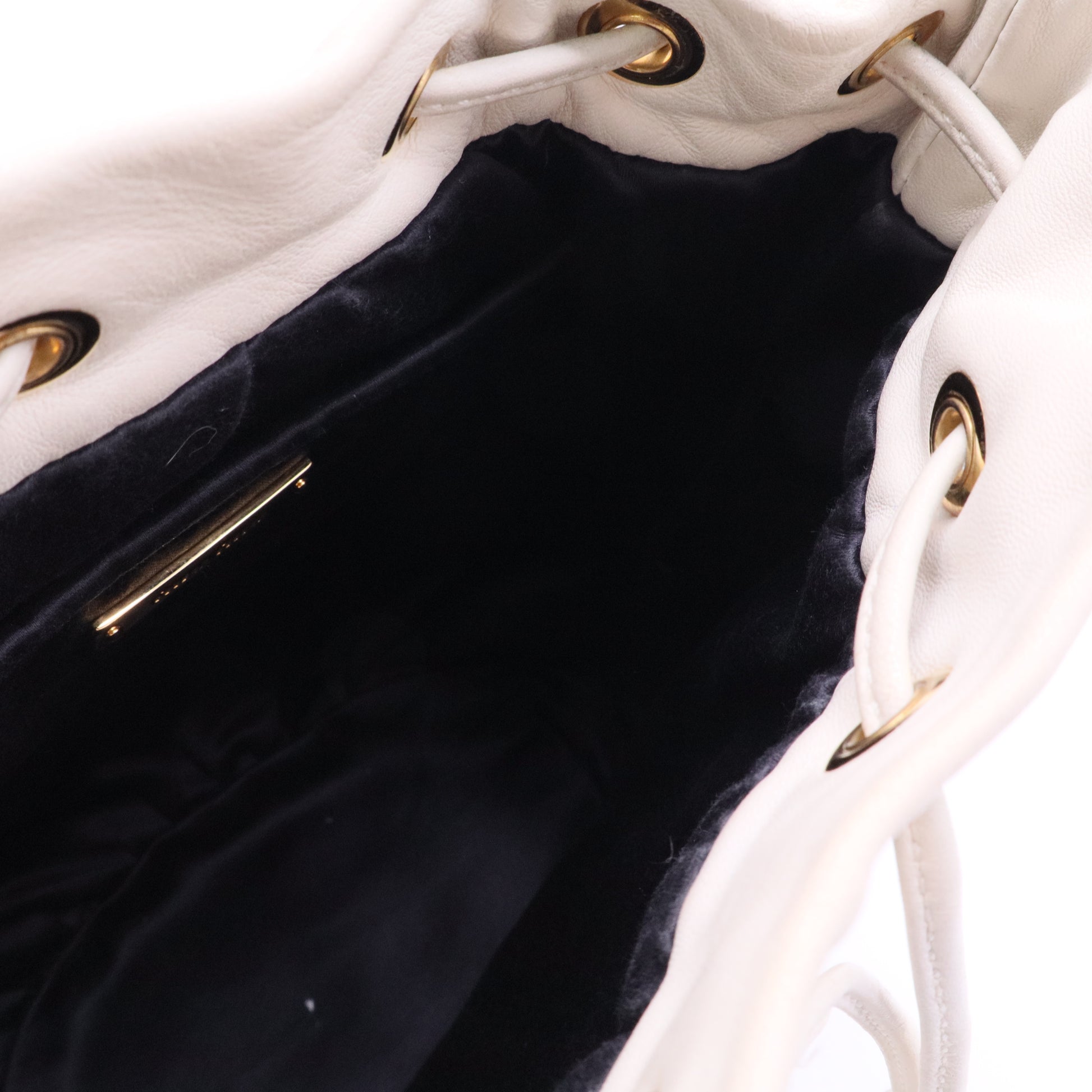 MIUMIU Nappa Matelasse Small Bucket Bag White J2181 Twins