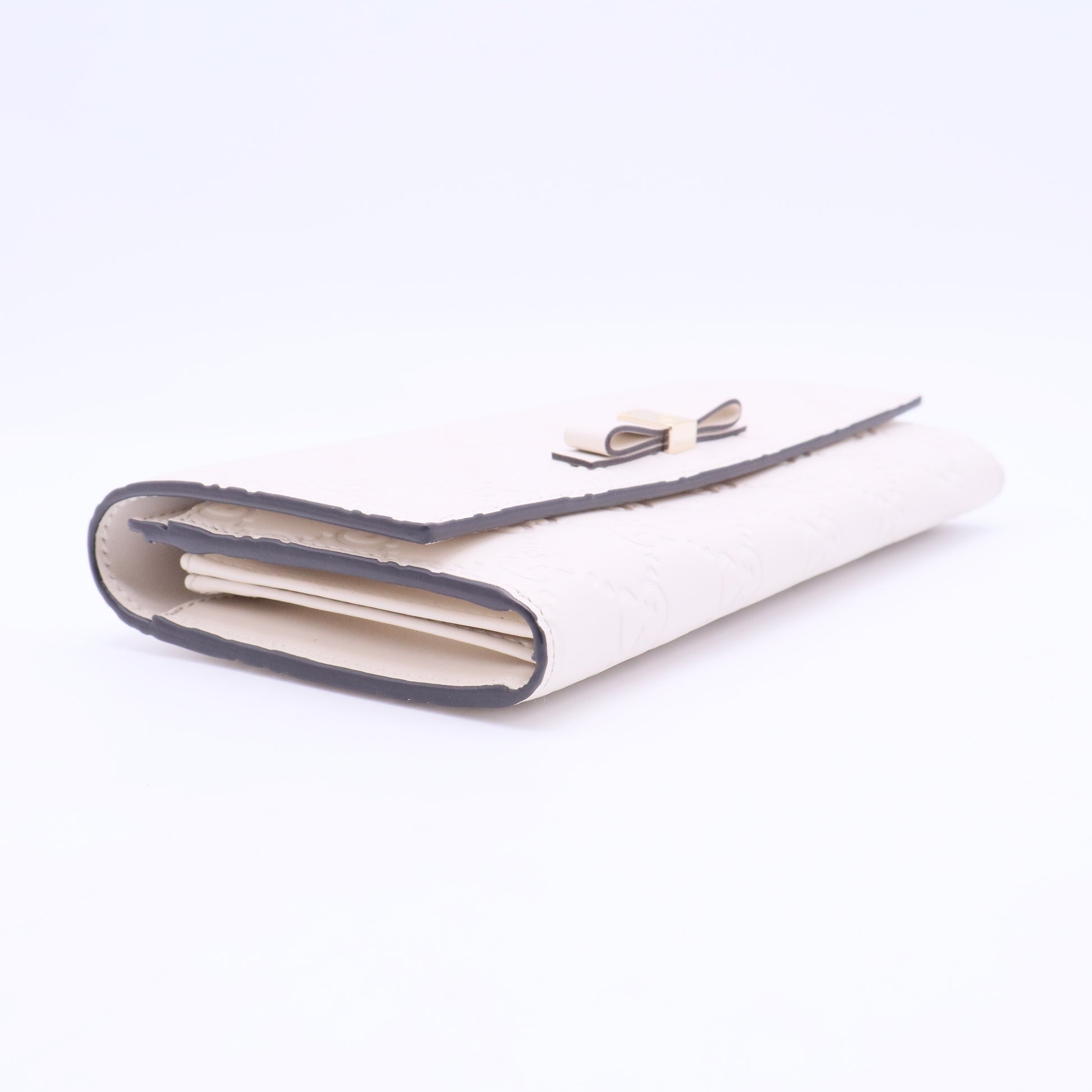 Interlocking G Logo Leather Wallet