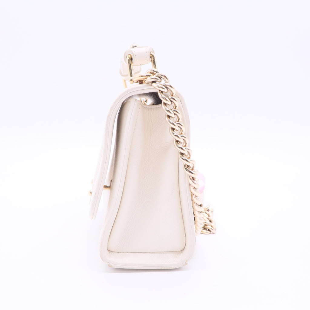 Chanel Chanel Matelasse Handbag Chain Shoulder Bag White J2176 Twins