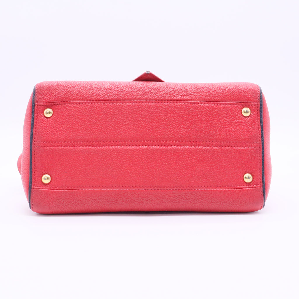 Grained Calfskin Monogram Double V Rubis J 2160 Twins
