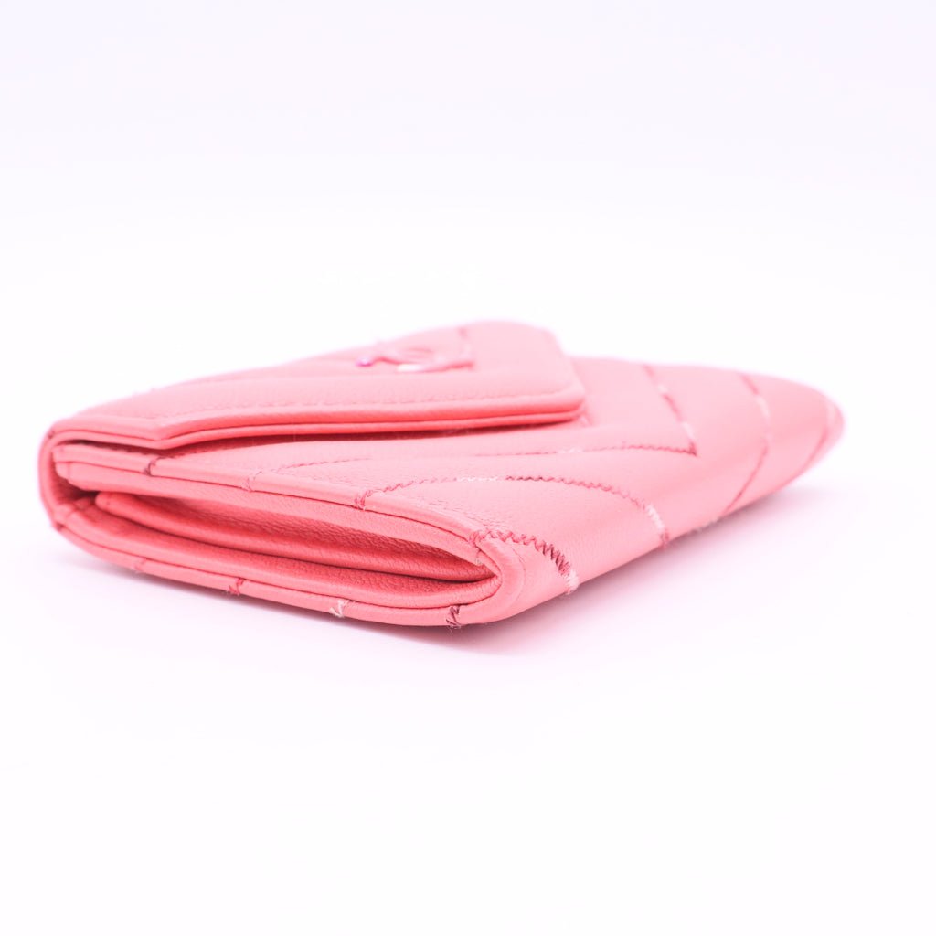 Chevron Lambskin Compact Wallet Pink