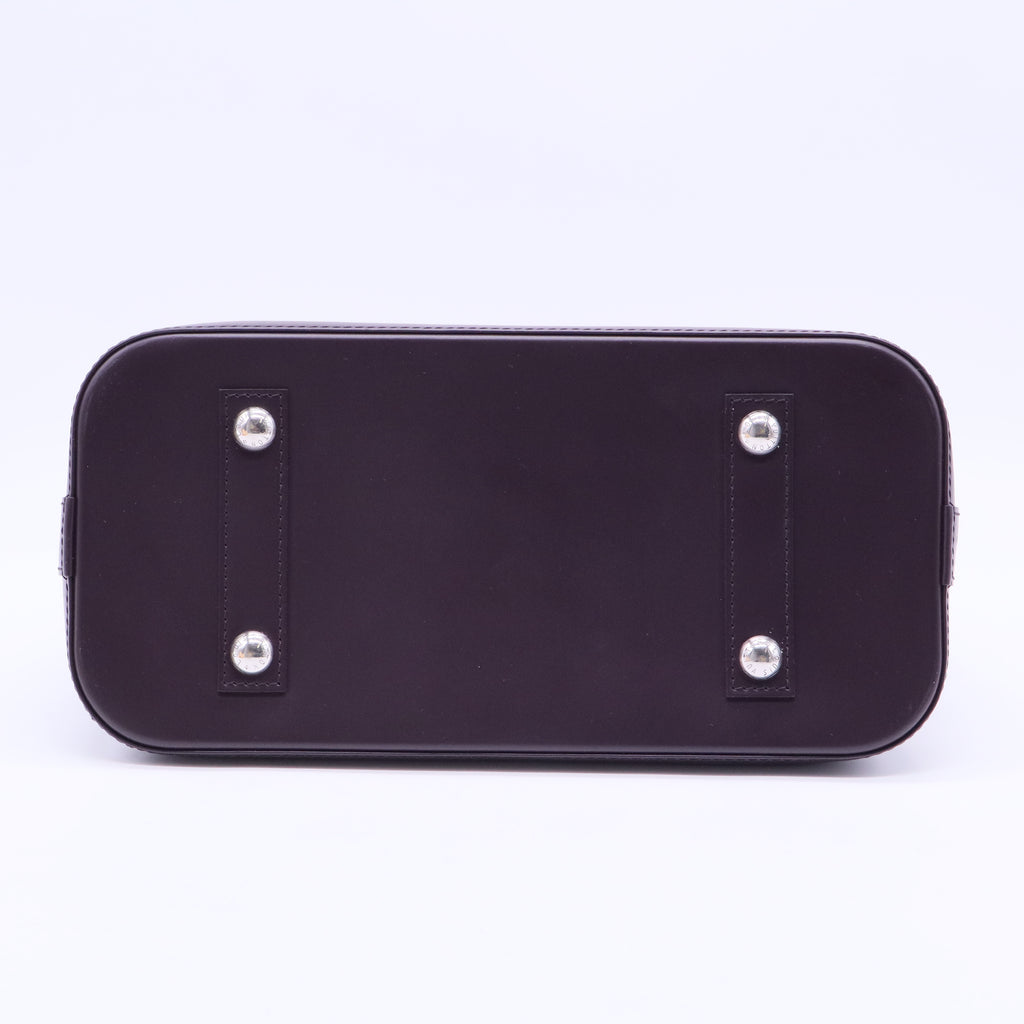 Quetsche Epi Leather Alma PM Bag