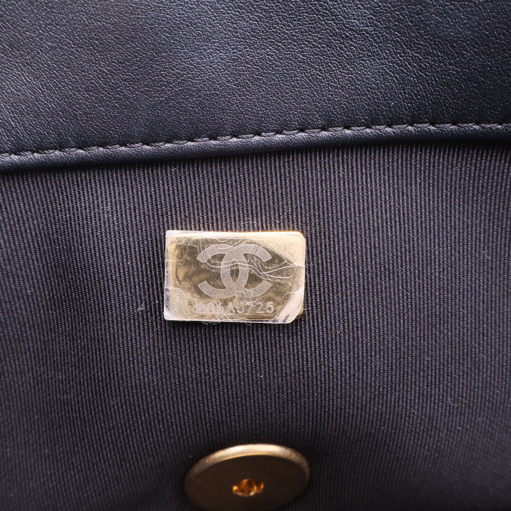 Chanel Tweed Quilted Medium Chanel 19 Flap Black White J2179 Twins