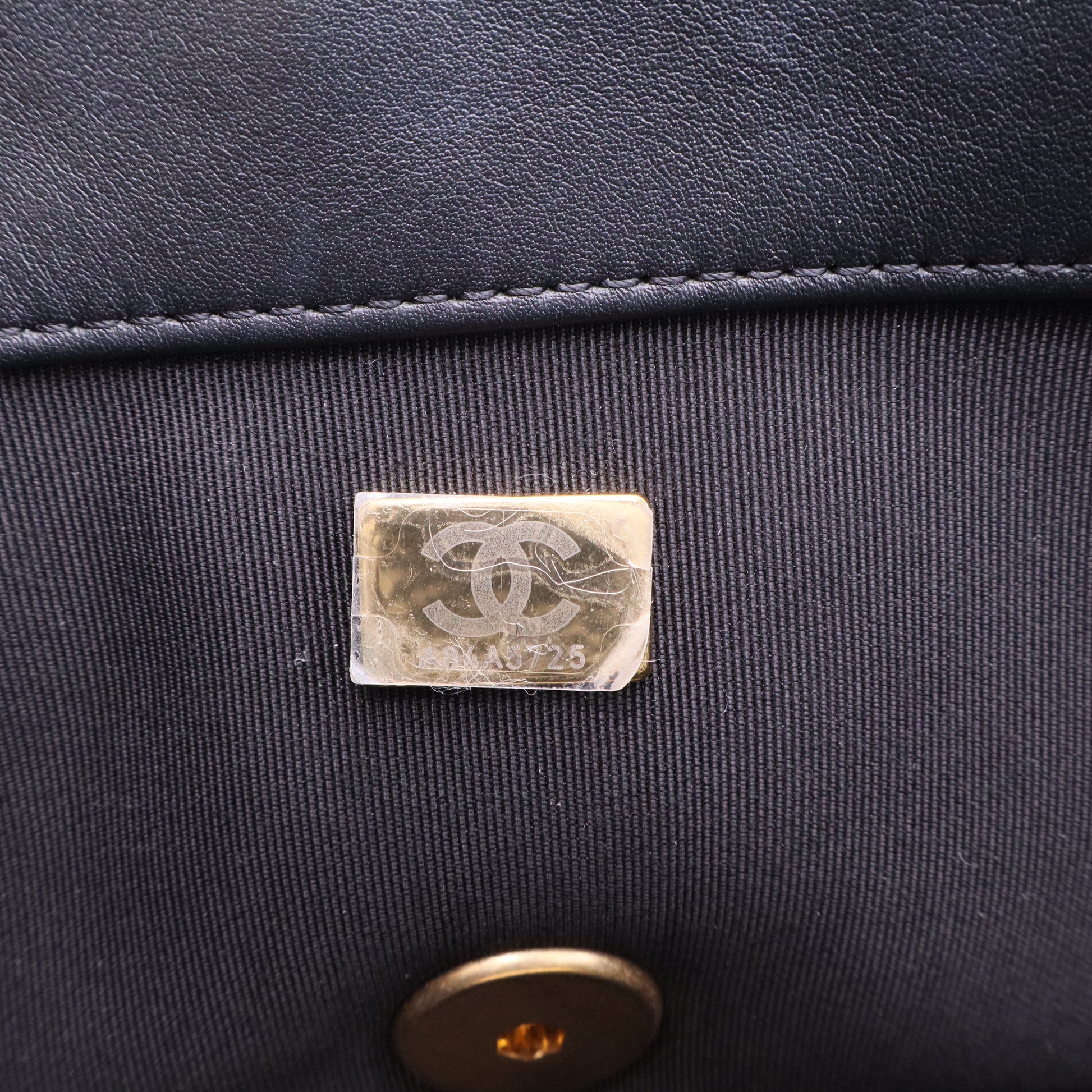 Chanel Tweed Quilted Medium Chanel 19 Flap Black White J2179 Twins