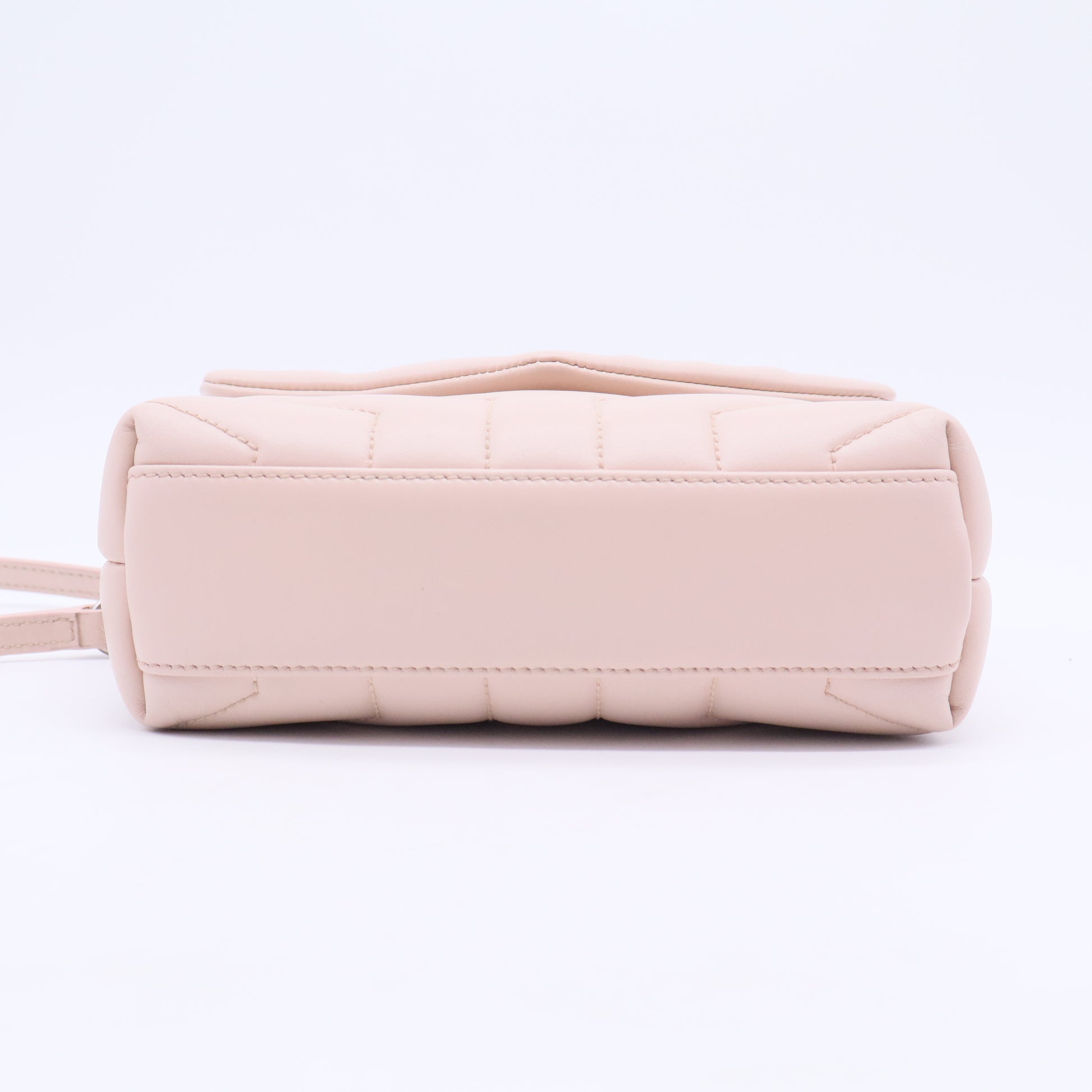 Loulou leather crossbody bag B20275