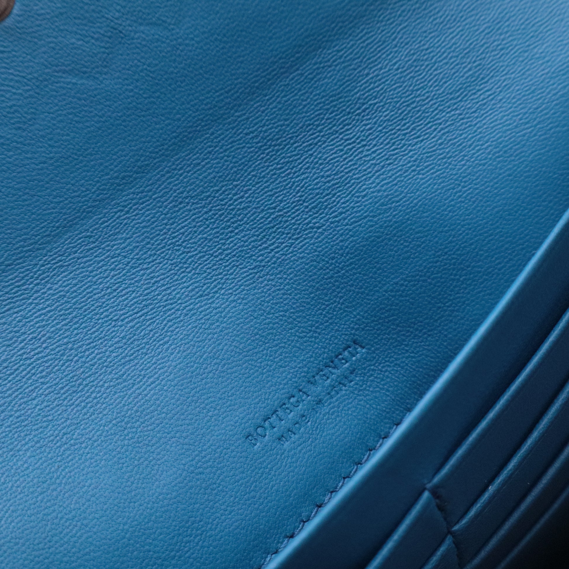 Intrecciato Continental Wallet