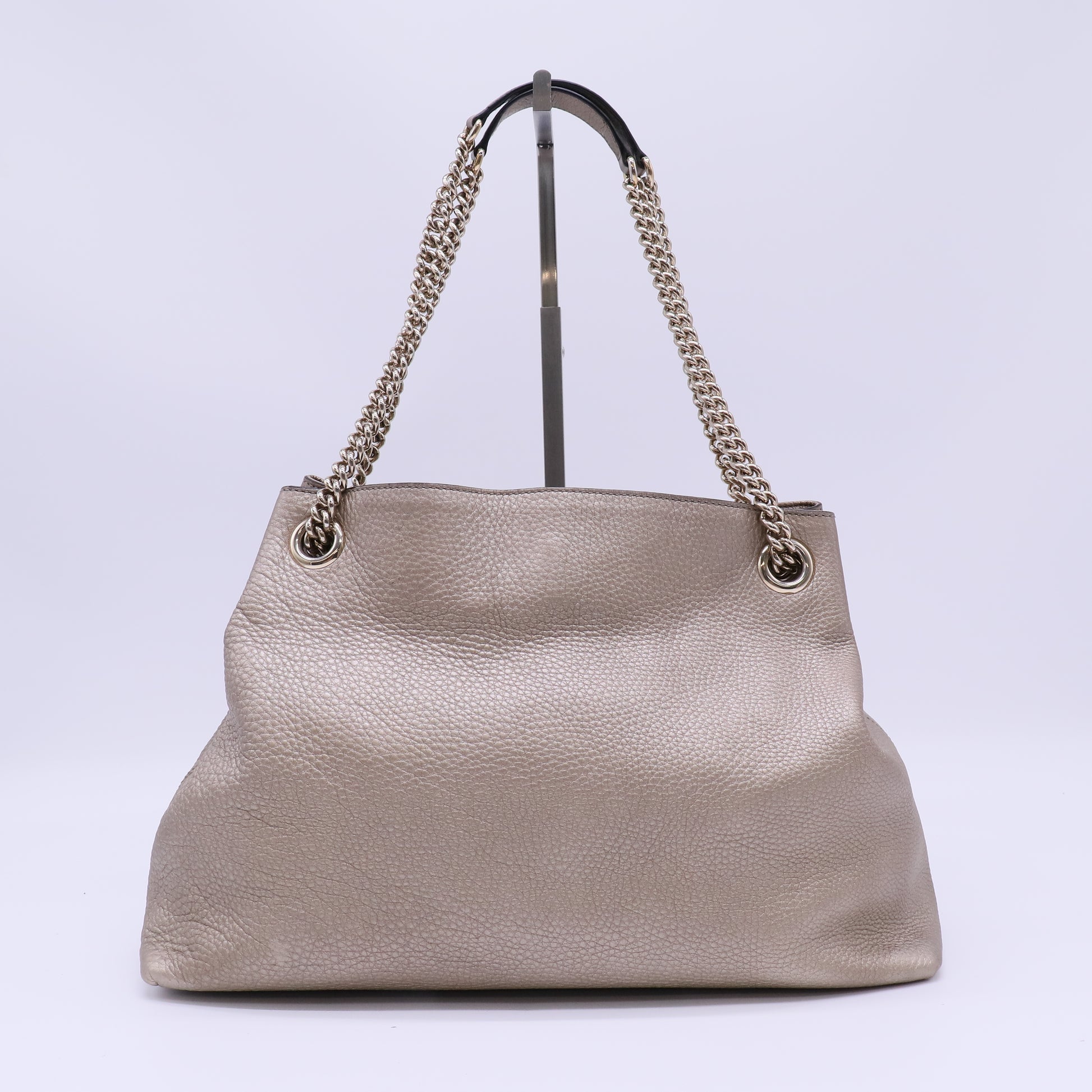 Soho Chain Strap Shoulder Bag Leather Medium B22494