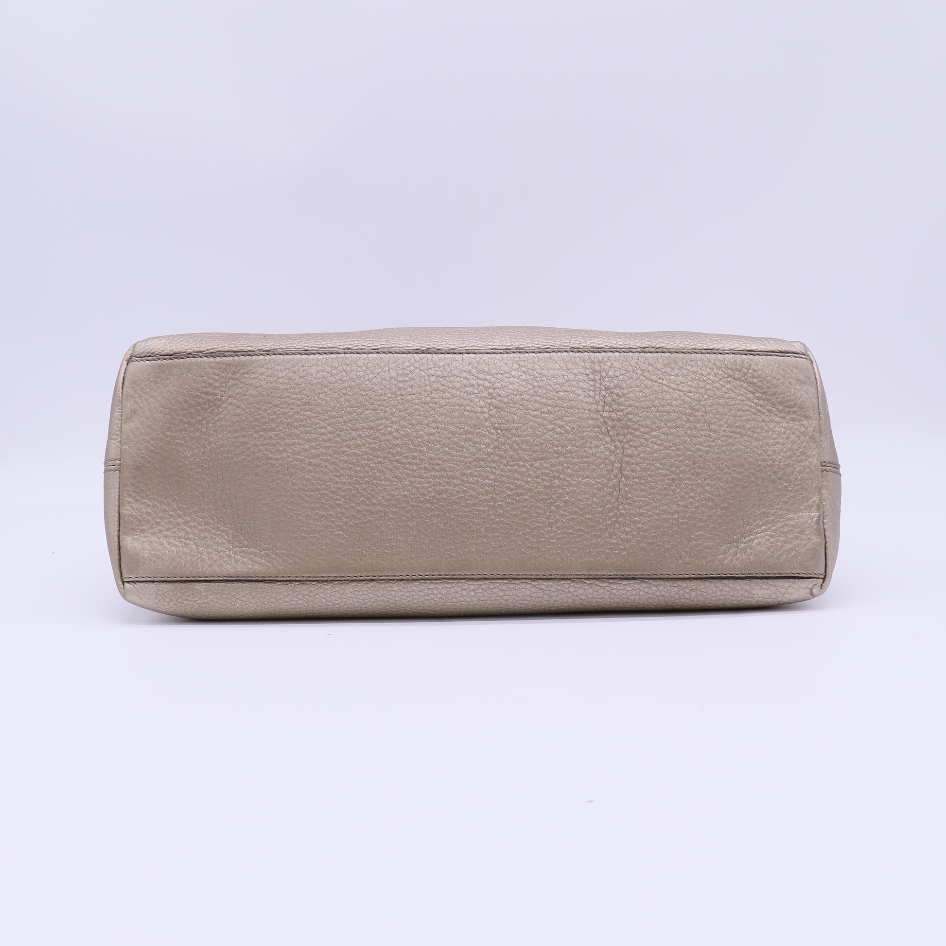 Soho Chain Strap Shoulder Bag Leather Medium B22494