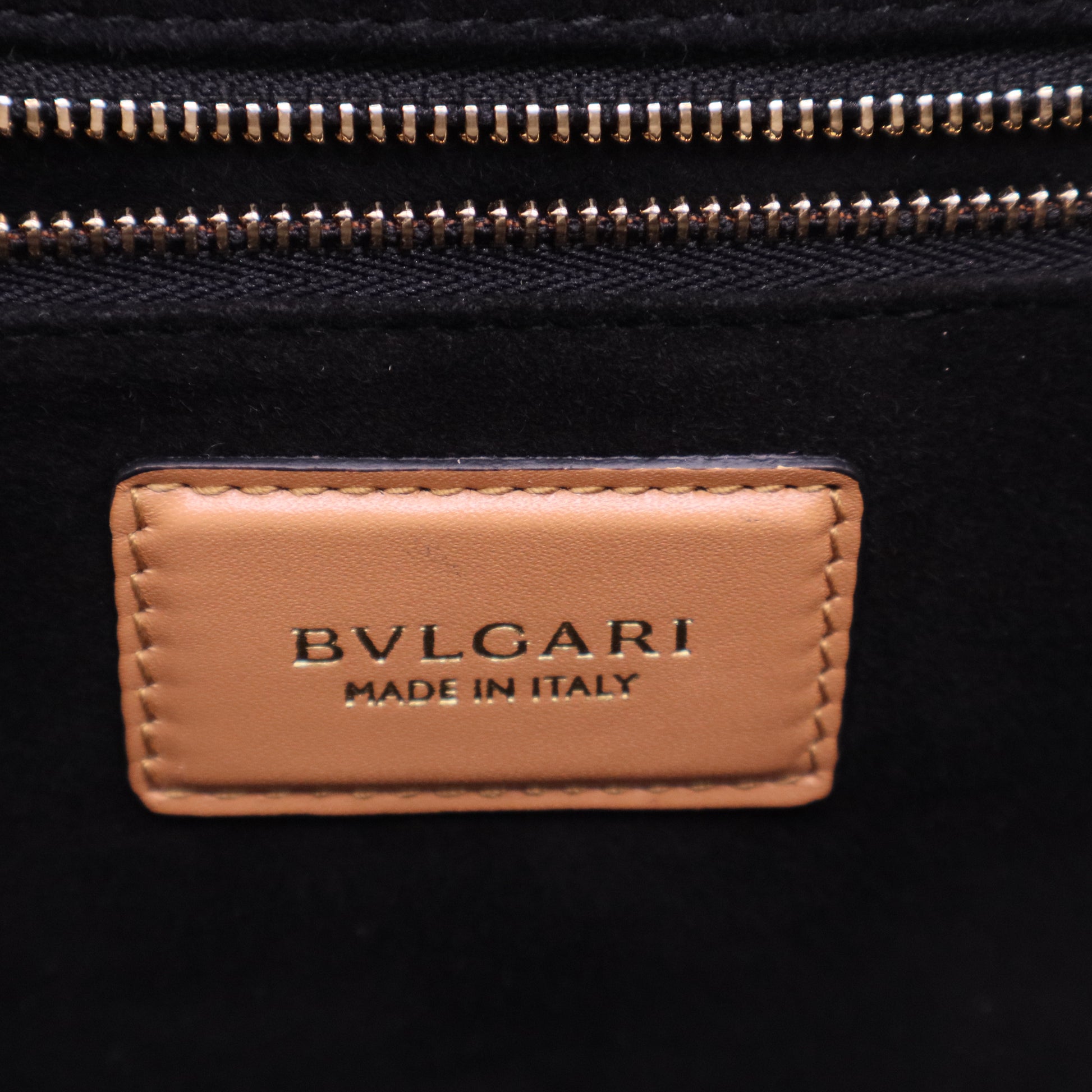 Leather Serpenti Scaglie