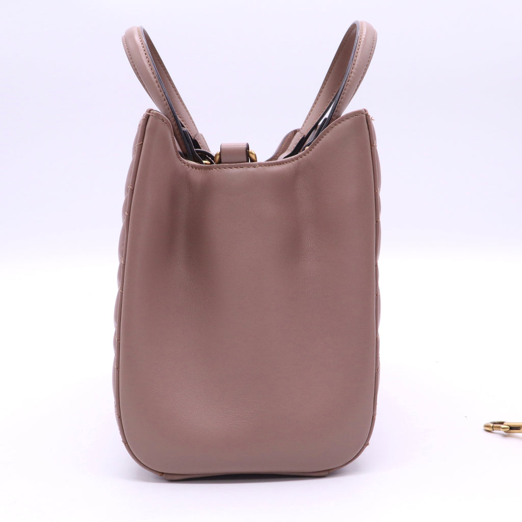 GG Marmont Tote Matelasse Leather Medium Twins B21124