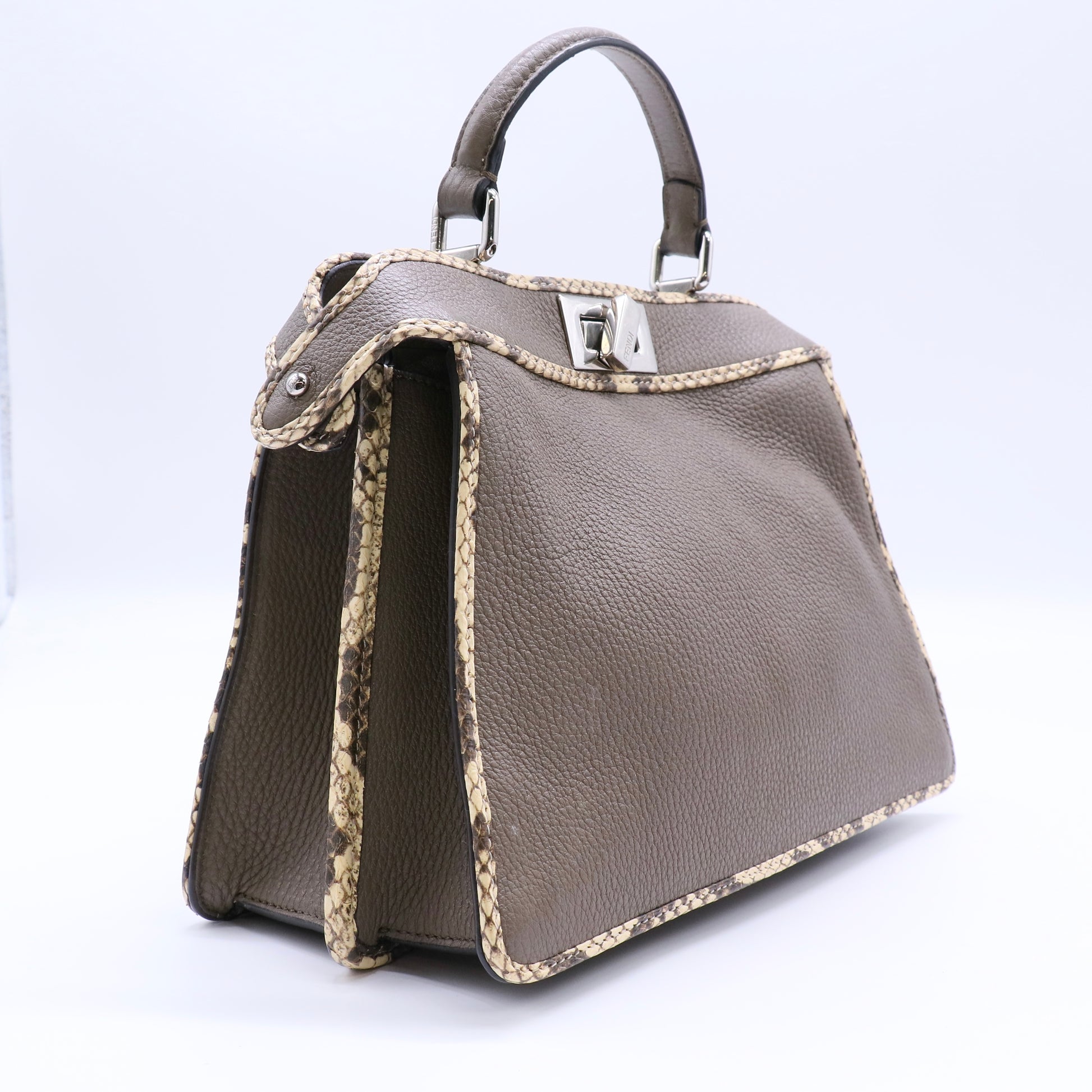 Fendi Peekaboo ISeeU Medium Leather Bag with Elaphe Trim twins LDJ4282