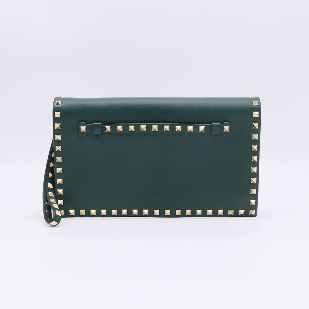 Valentino Garavani Rockstud Wallet on Chain (WOC) W22635
