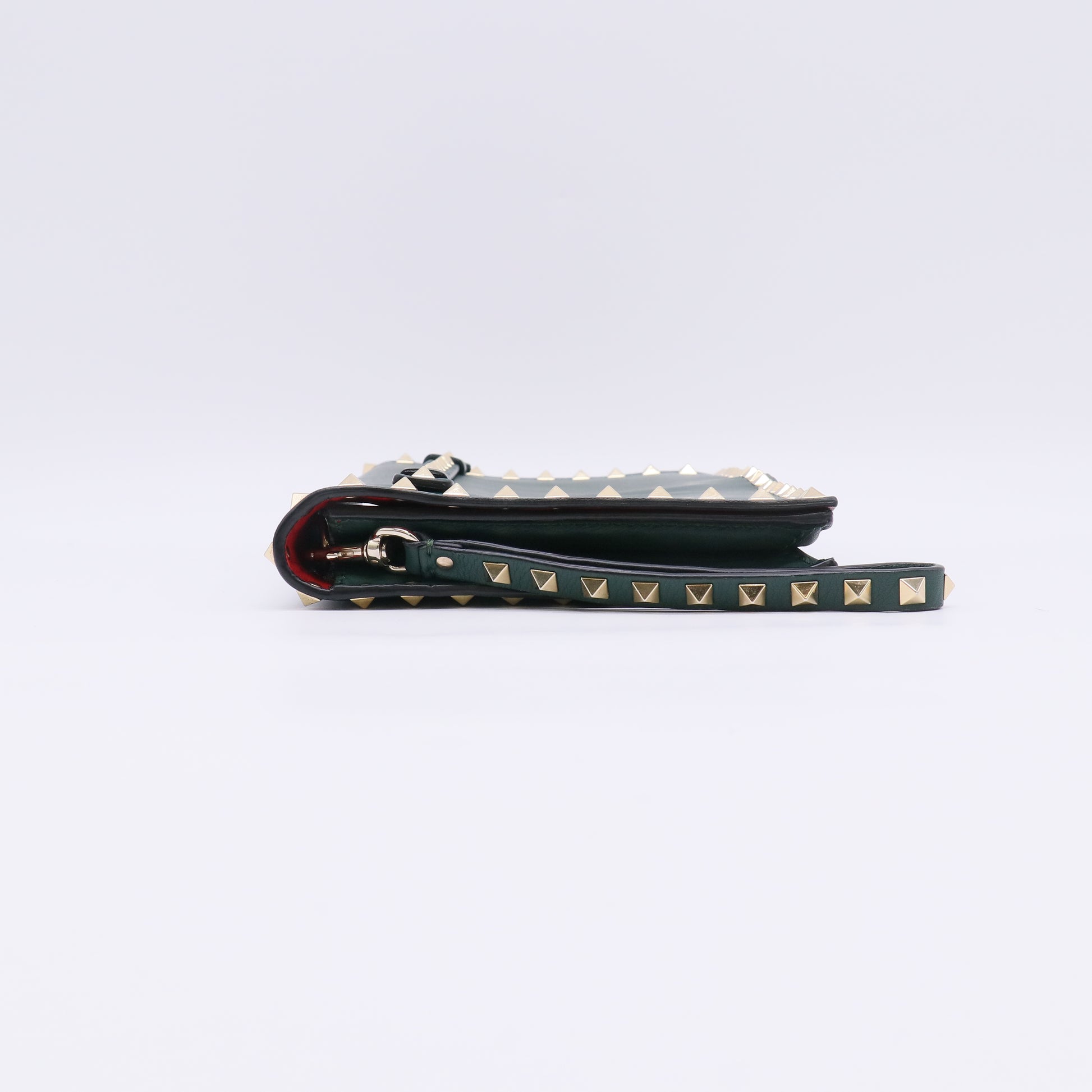 Valentino Garavani Rockstud Wallet on Chain (WOC) W22635