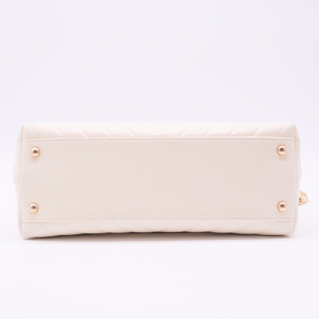 Coco Top Handle Bag Chevron Calfskin Medium